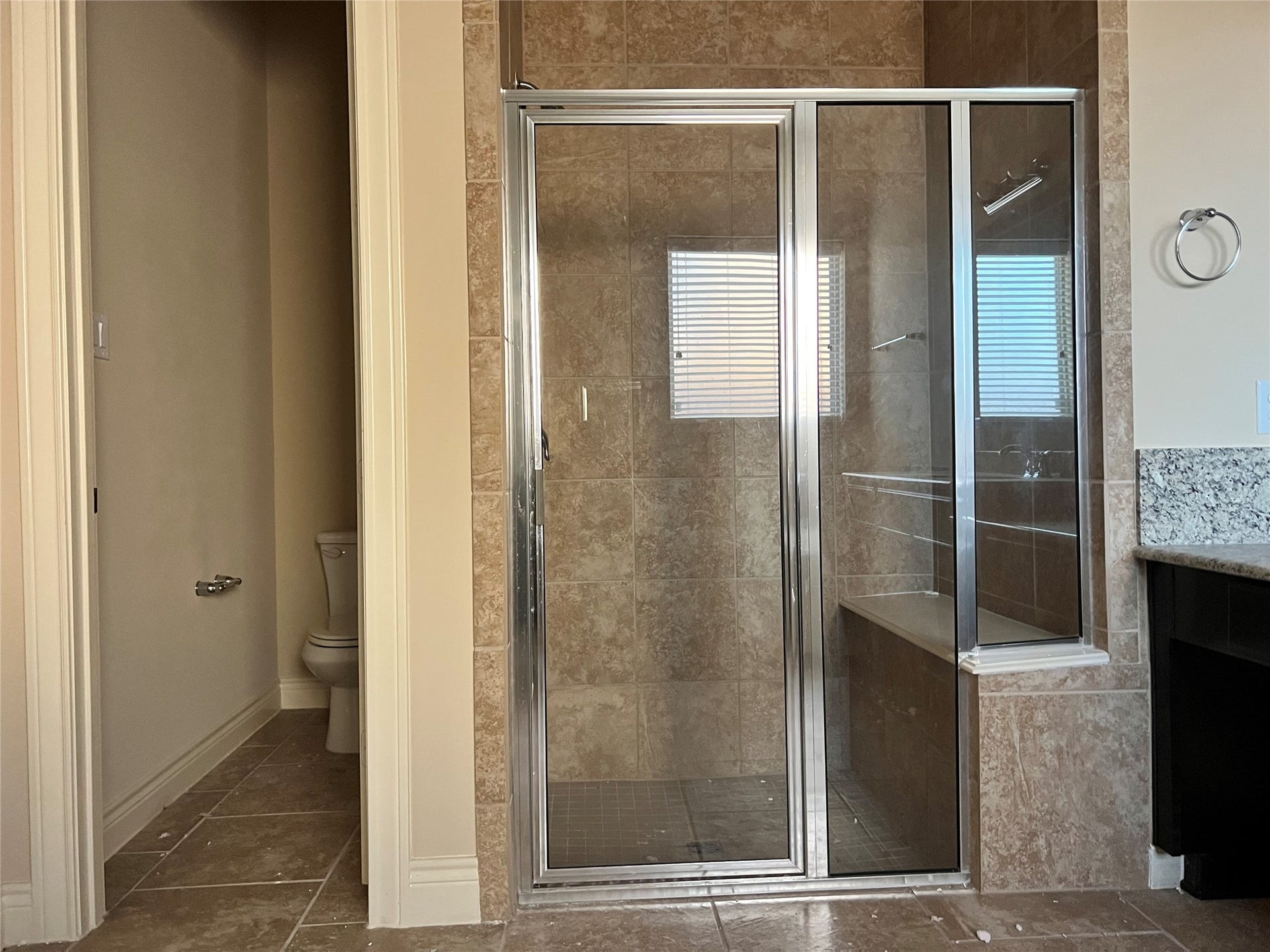715 Marbrook Saddle Lane, League City, TX 77573 Primary shower