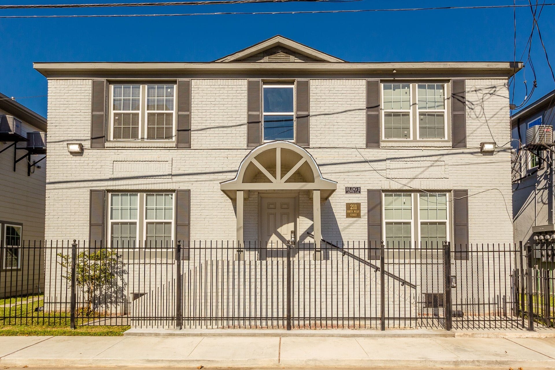 211 N Milby Street, #4, Houston, TX 77003 Exterior View