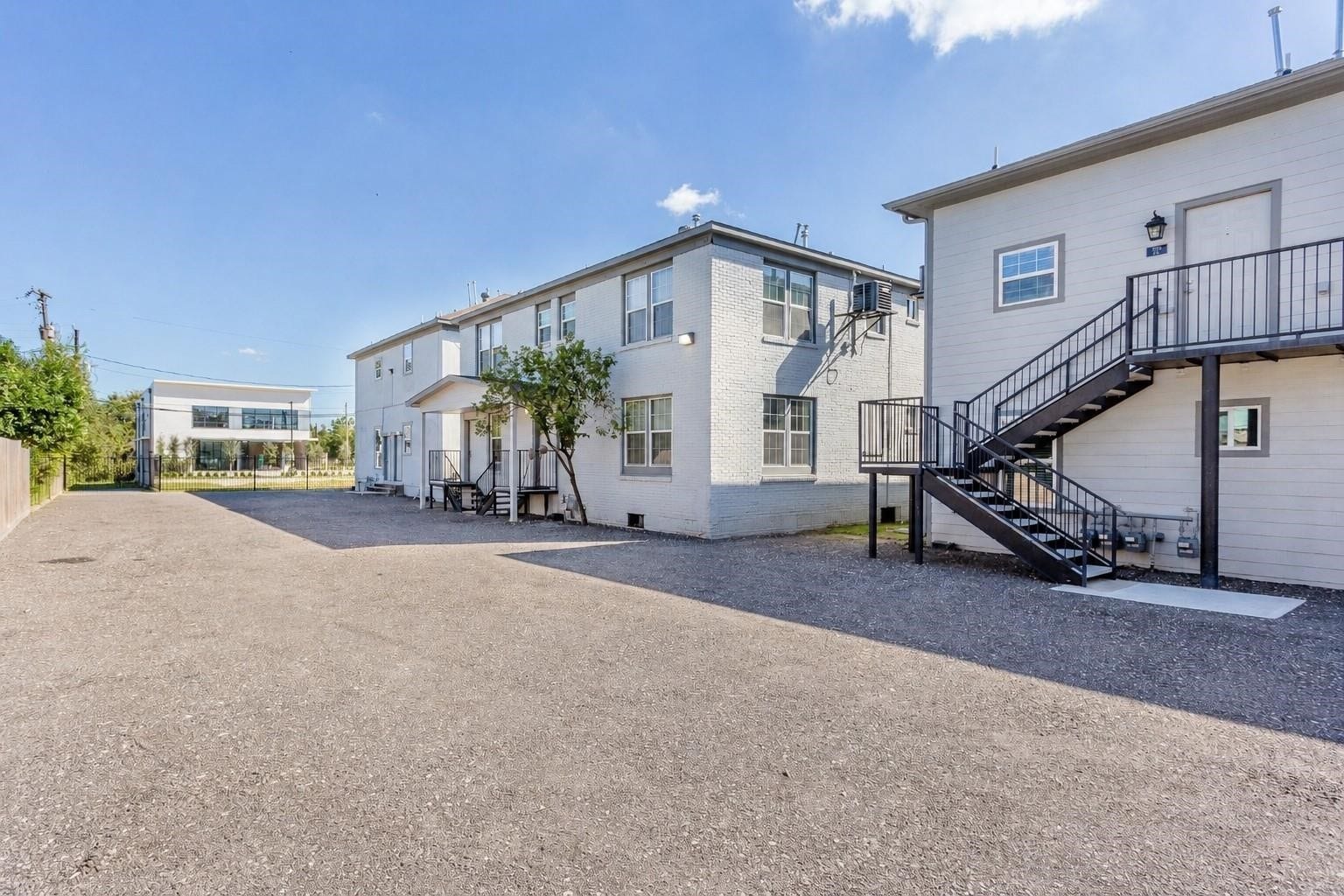 211 N Milby Street, #4, Houston, TX 77003 Gated Parking, Assigned Parking