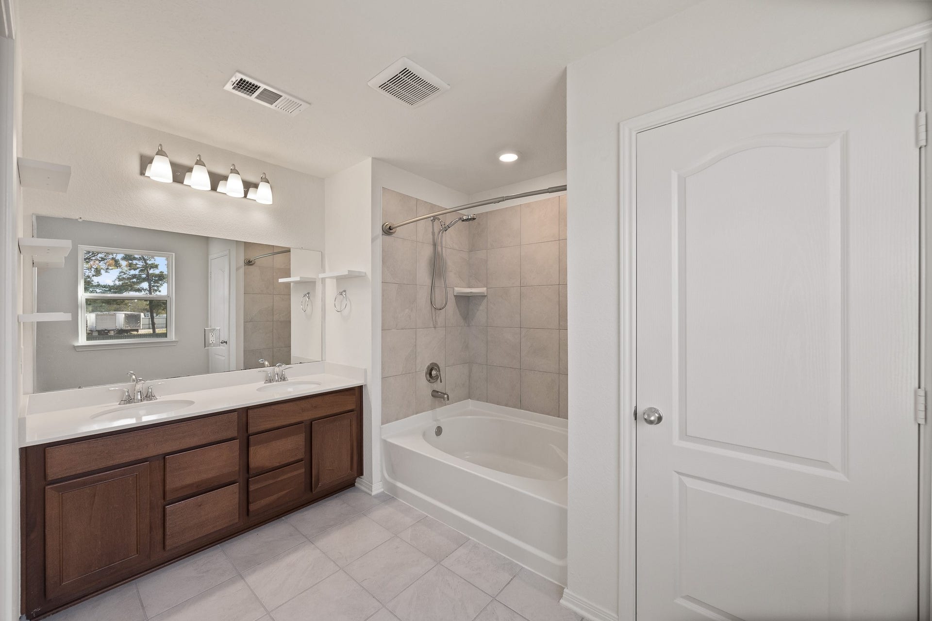 25619 Cartington Lane, Katy, TX 77493 Primary Room bathroom