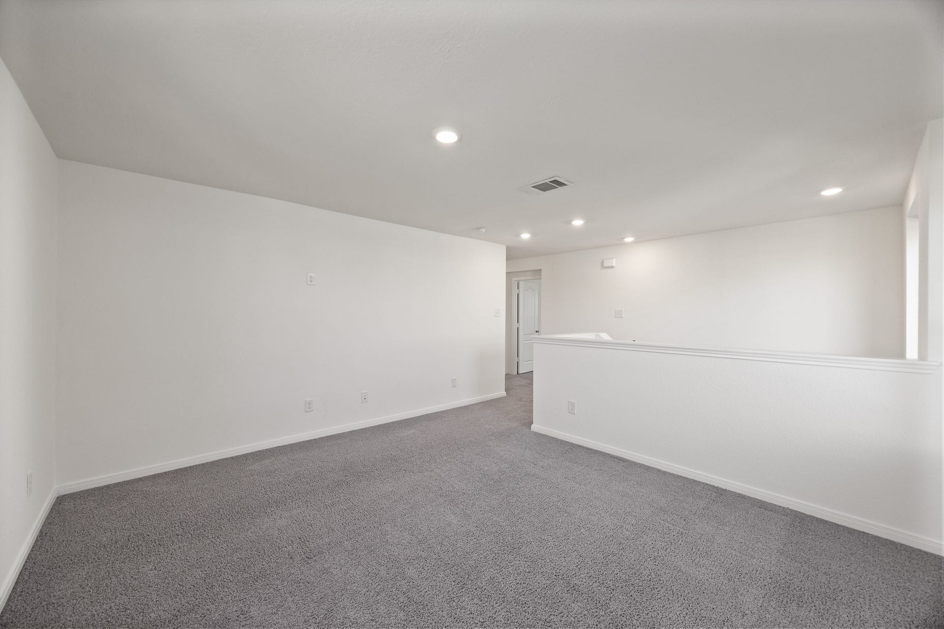 25619 Cartington Lane, Katy, TX 77493 Second floor-Game room/entertainment room