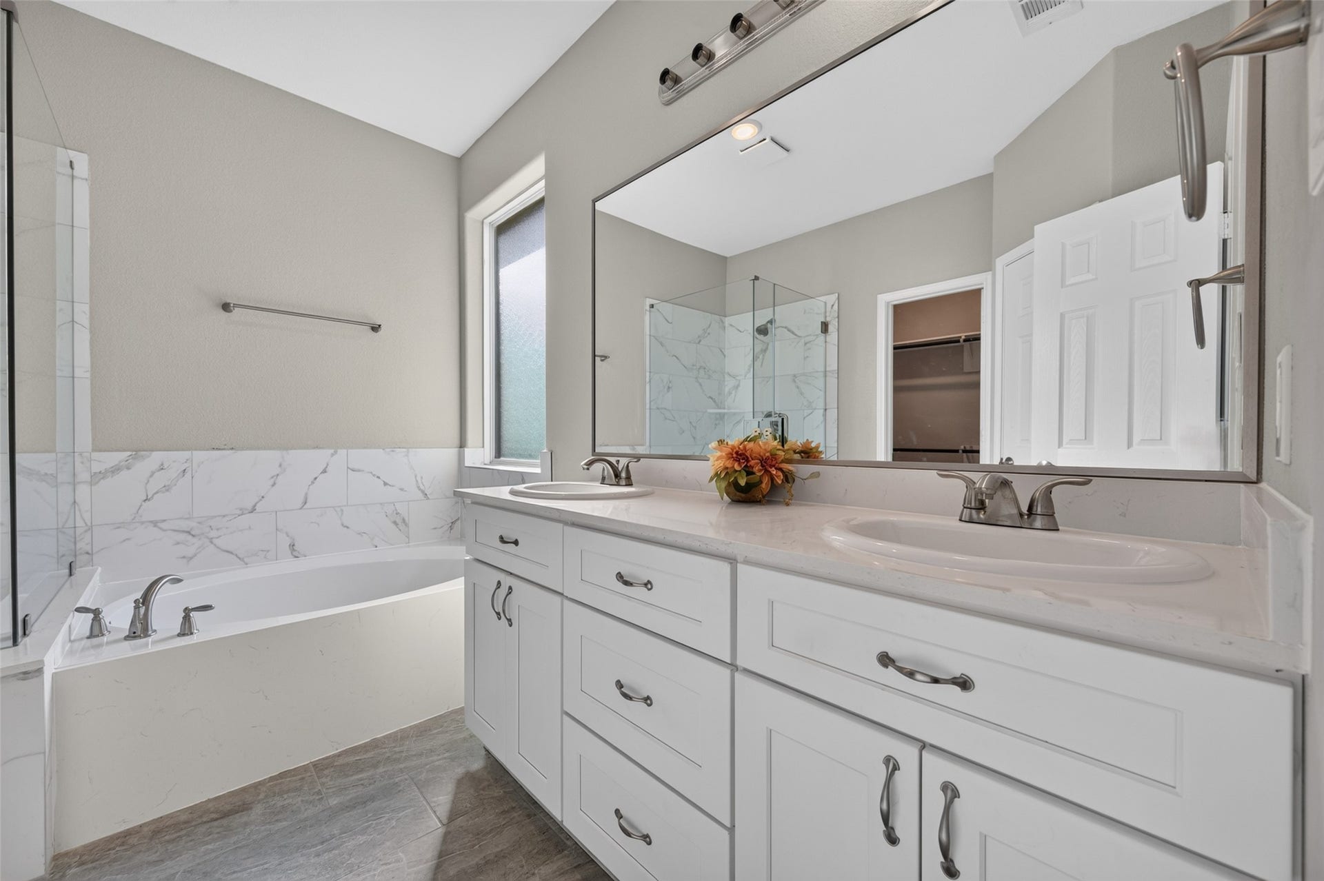 710 Hackberry Street, La Marque, TX 77568 710 Hackberry Street, La Marque, TX 77568