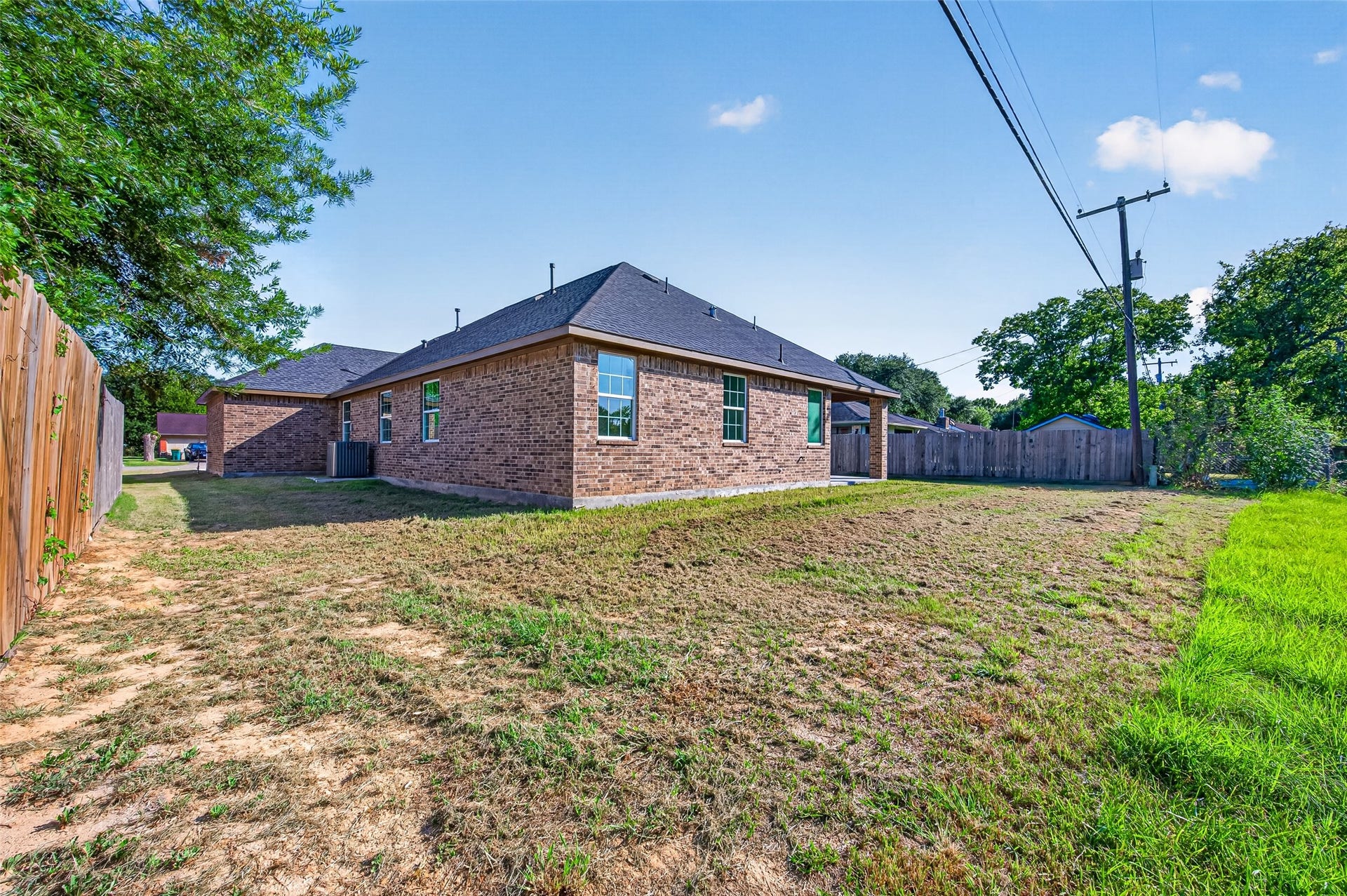 710 Hackberry Street, La Marque, TX 77568 710 Hackberry Street, La Marque, TX 77568