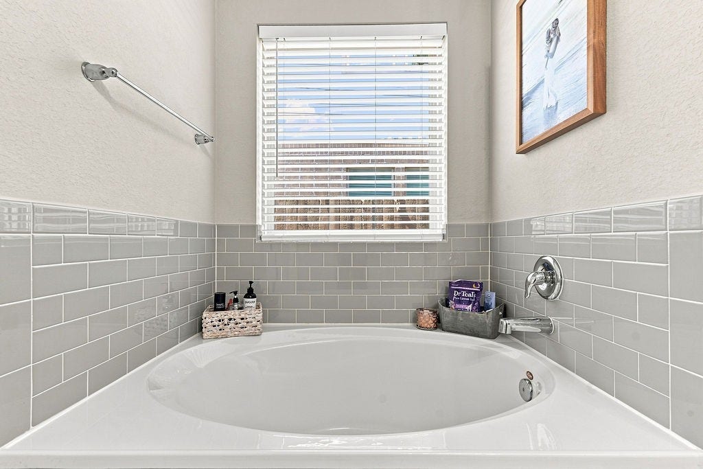 10614 Wagner Street, Iowa Colony, TX 77583 10614 Wagner Street, Iowa Colony, TX 77583