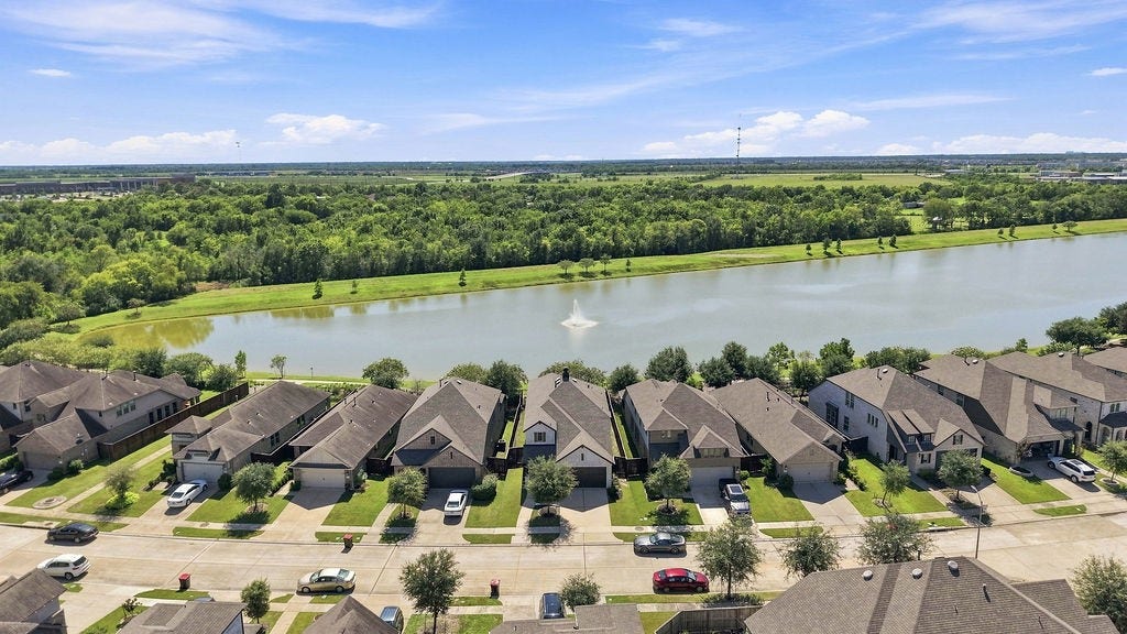 10614 Wagner Street, Iowa Colony, TX 77583 10614 Wagner Street, Iowa Colony, TX 77583