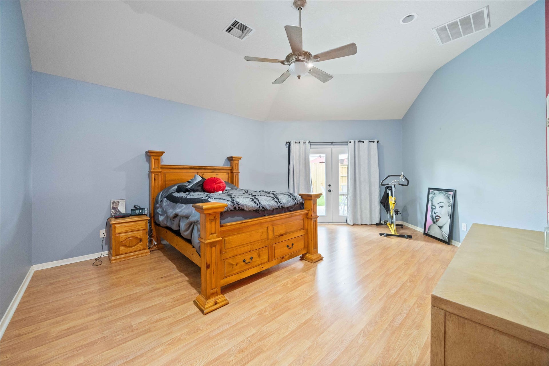 Primary bedroom downstairs is approximately 21x15. Large.