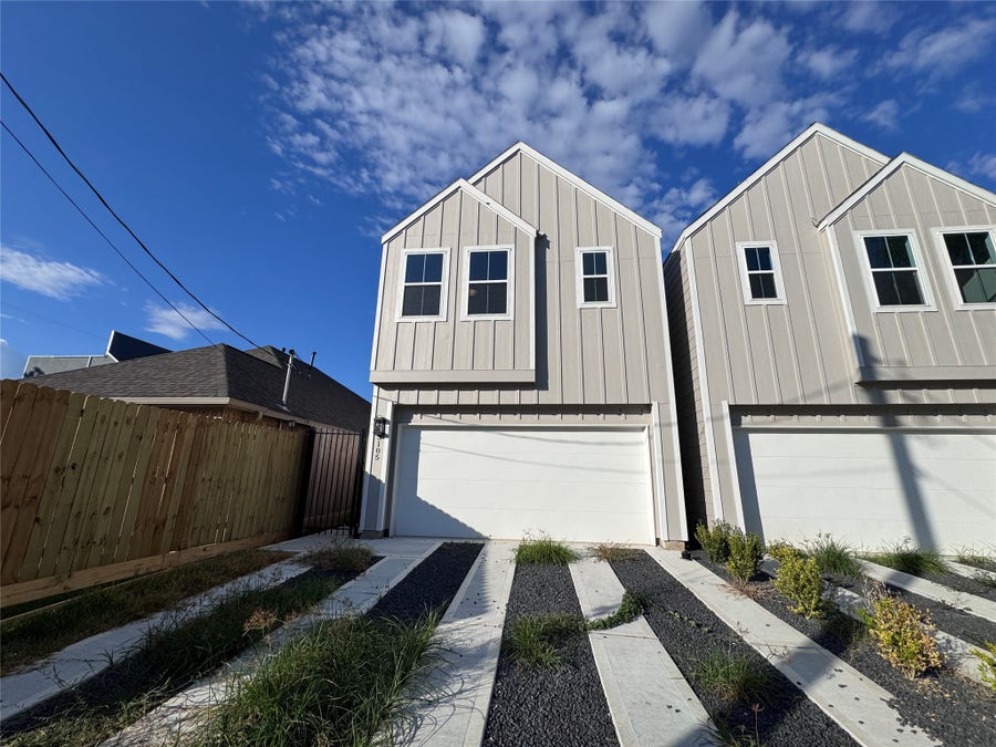 Property photo for 3105 Dennis Street, Houston, TX