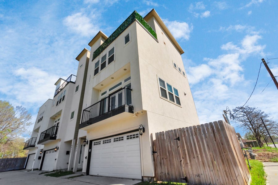 Property photo for 4033 Buck Street, Houston, TX