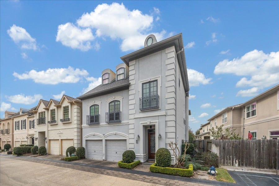 Property photo for 33 Milan Estates, Houston, TX