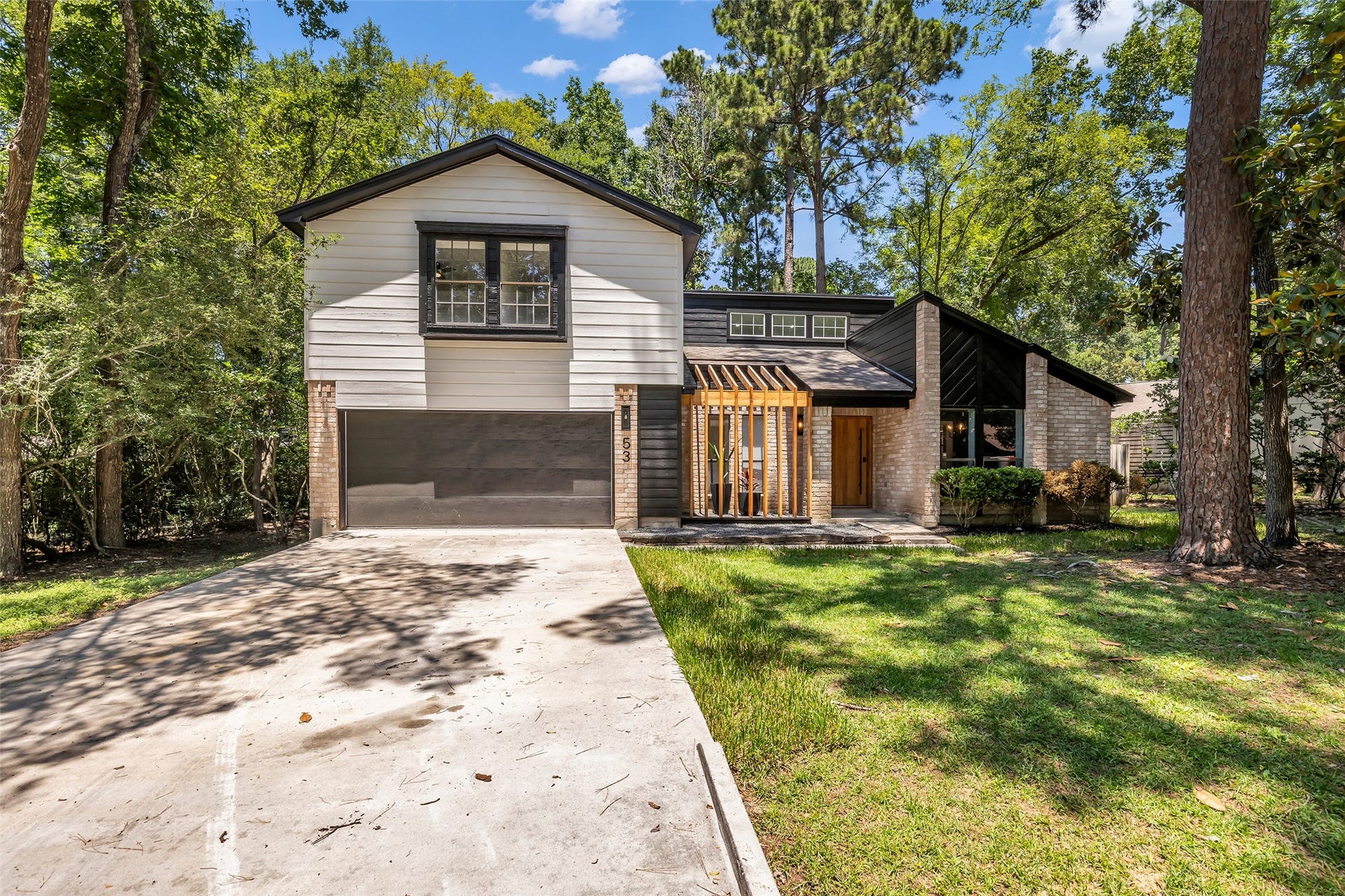 53 E Torch Pine Circle, The Woodlands, TX 77381 53 E Torch Pine Circle, The Woodlands, TX 77381
