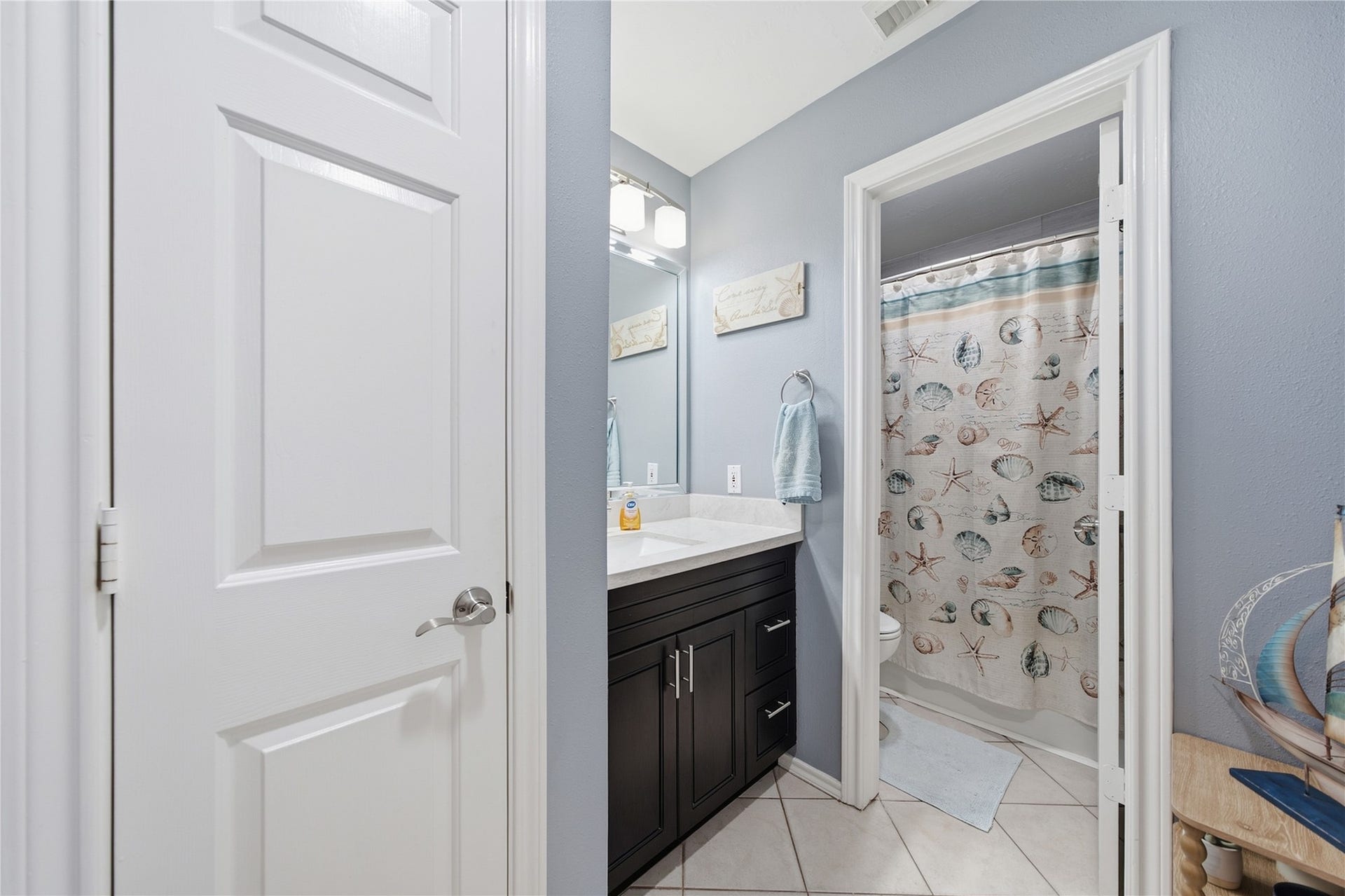 405 Regency Court, Friendswood, TX 77546 405 Regency Court, Friendswood, TX 77546