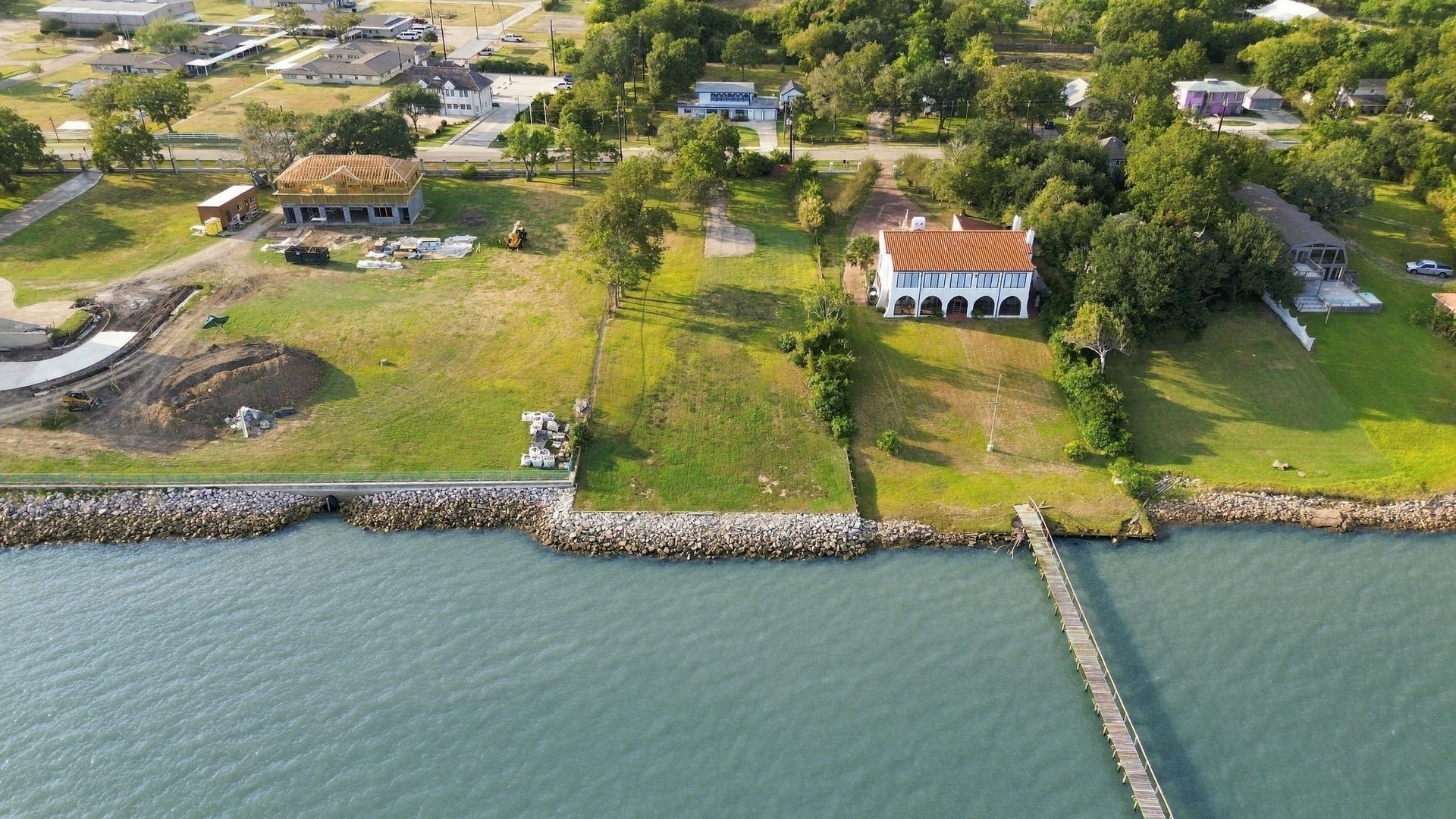 503 Bayridge Road, La Porte, TX 77571 503 Bayridge Road, La Porte, TX 77571