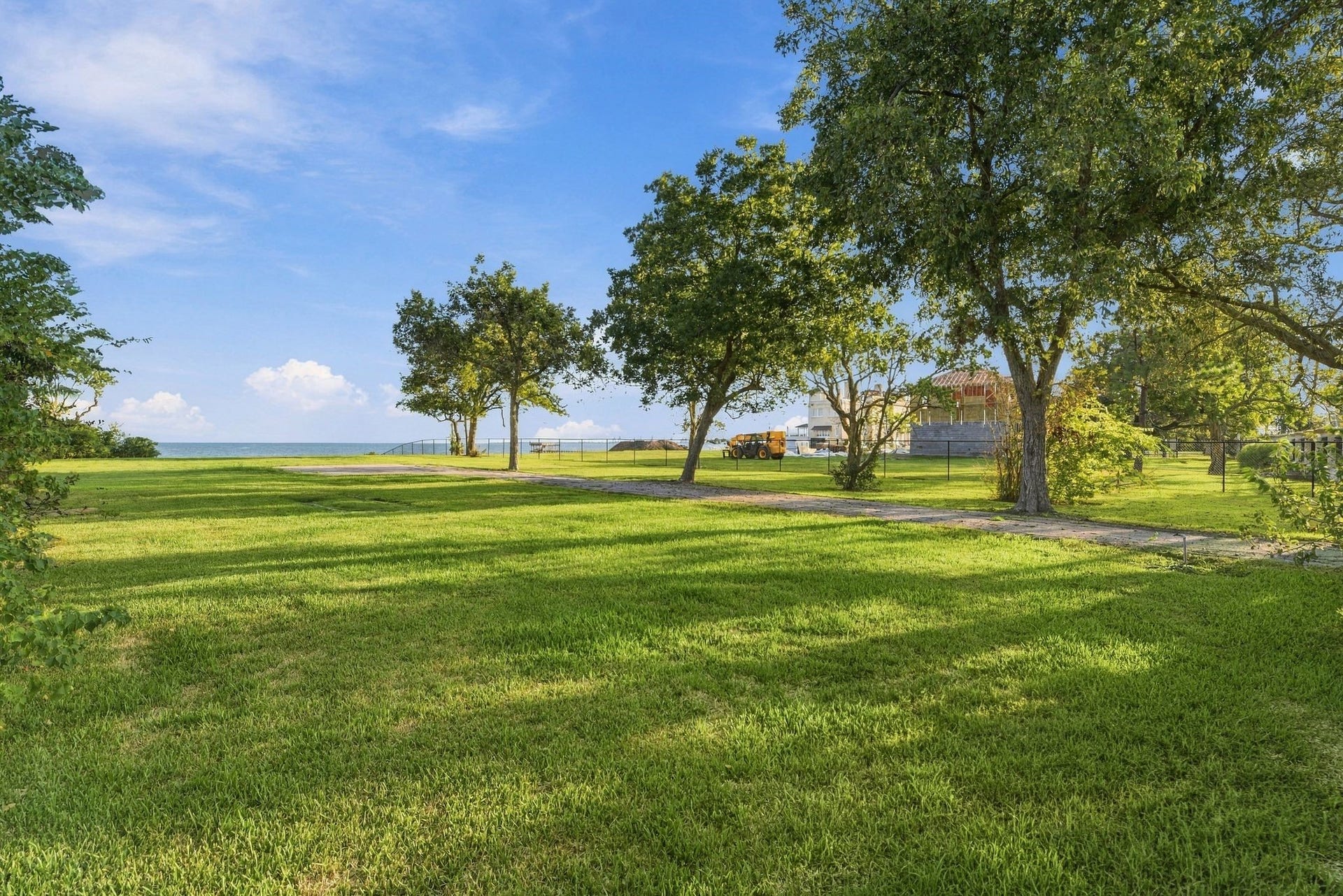 503 Bayridge Road, La Porte, TX 77571 503 Bayridge Road, La Porte, TX 77571