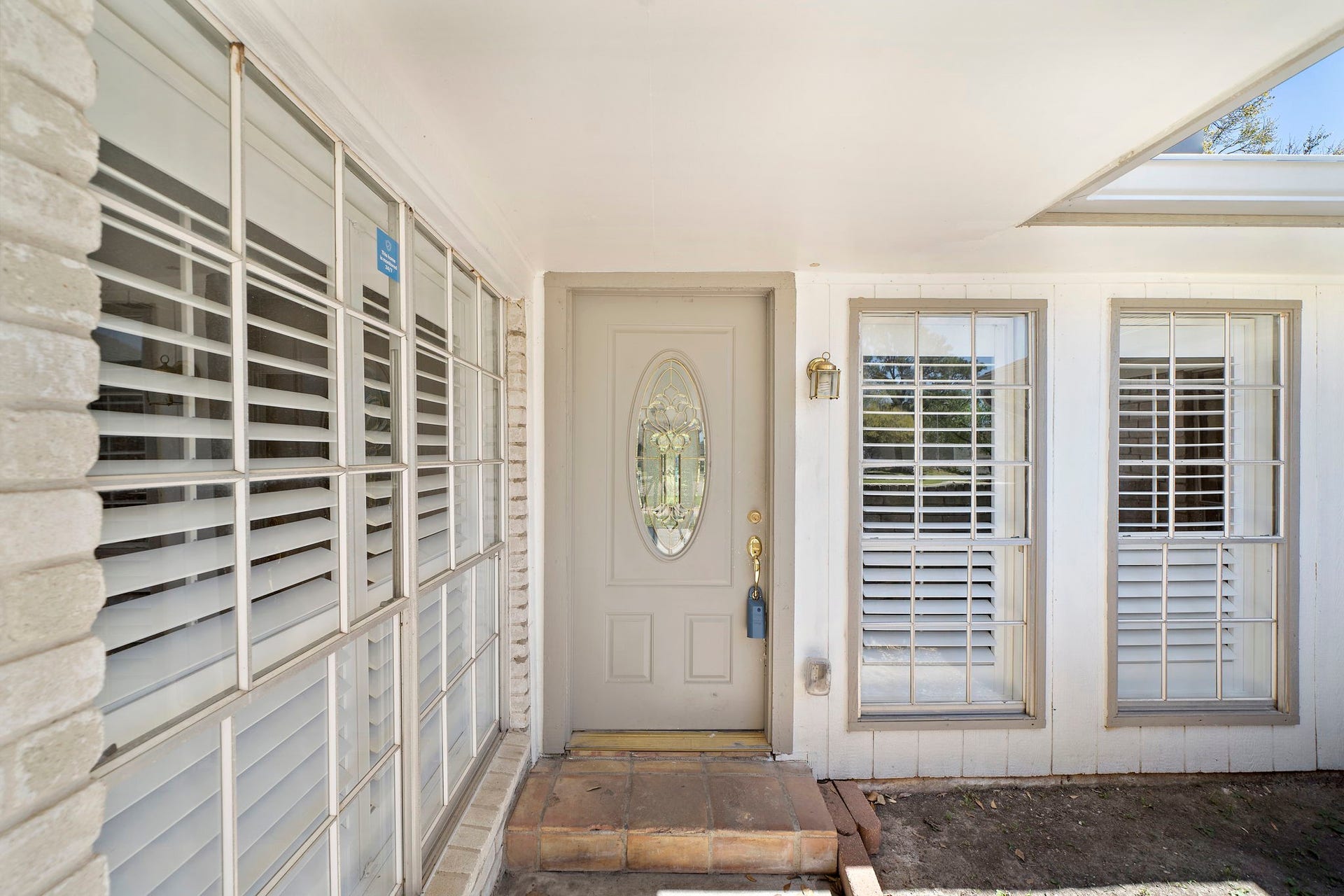 7710 Antoine Drive, Houston, TX 77088 Front of home where you can make a beautiful garden.