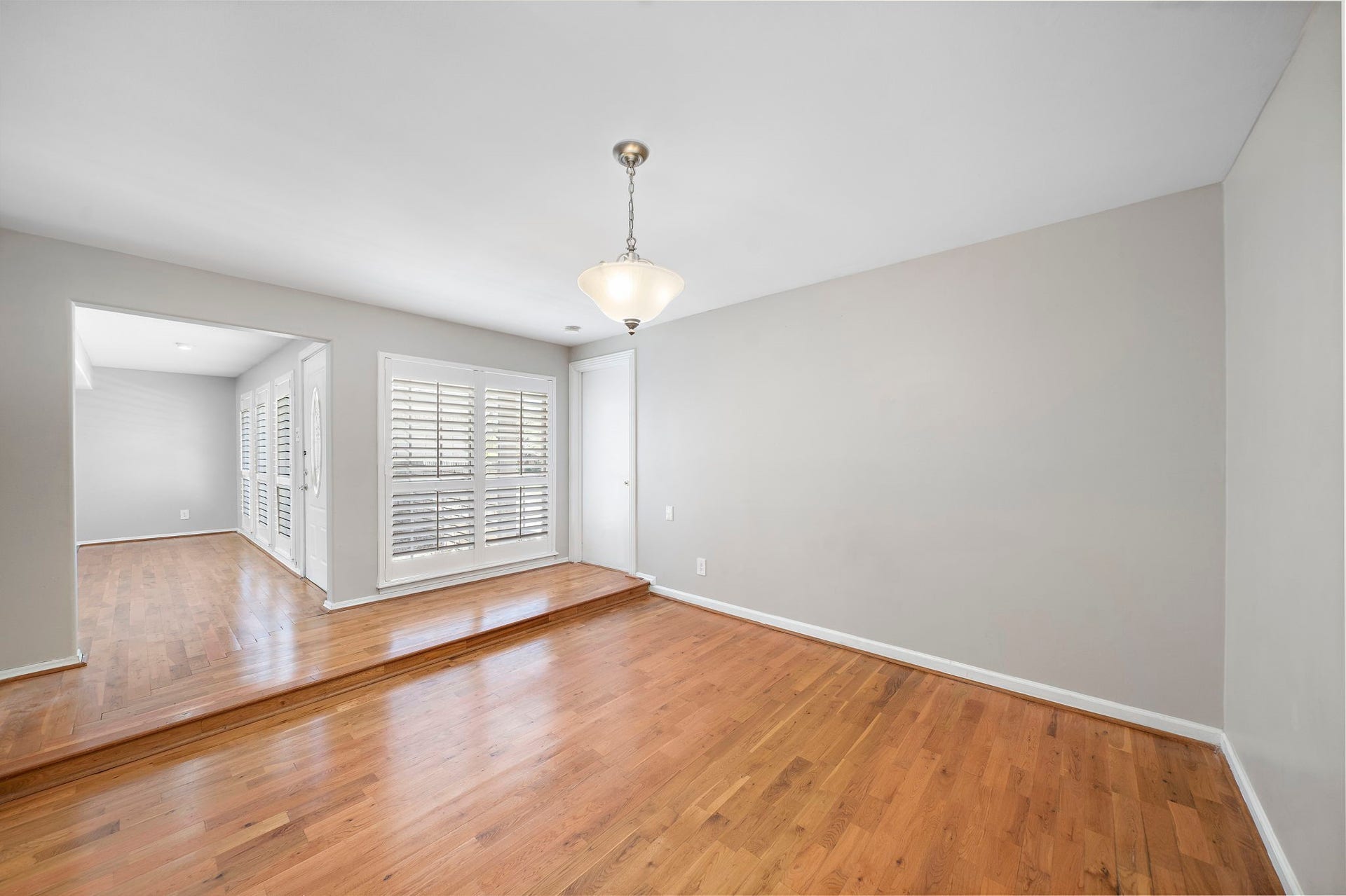 7710 Antoine Drive, Houston, TX 77088 7710 Antoine Drive, Houston, TX 77088