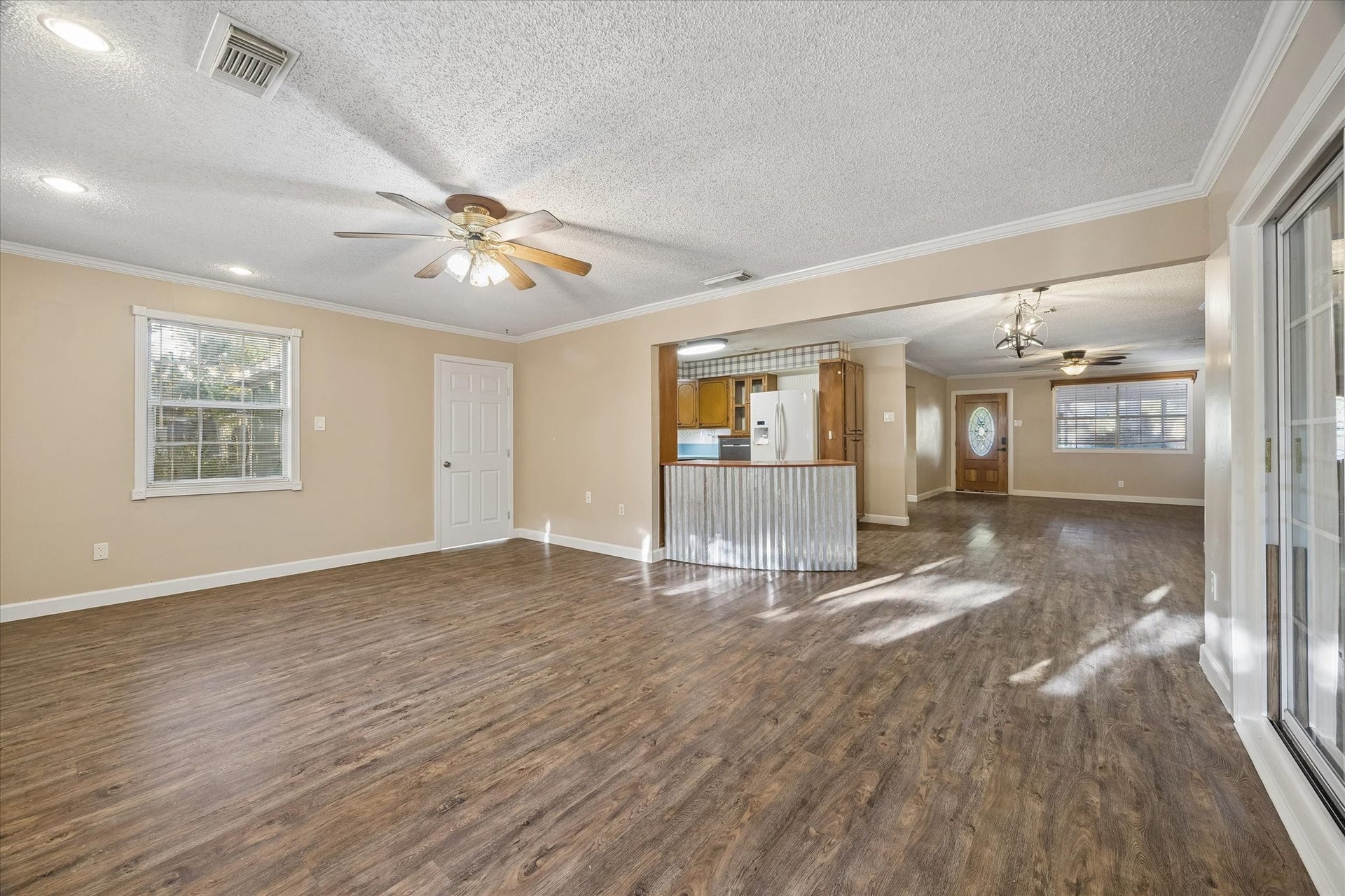 3114 George Street, Bacliff, TX 77518 3114 George Street, Bacliff, TX 77518