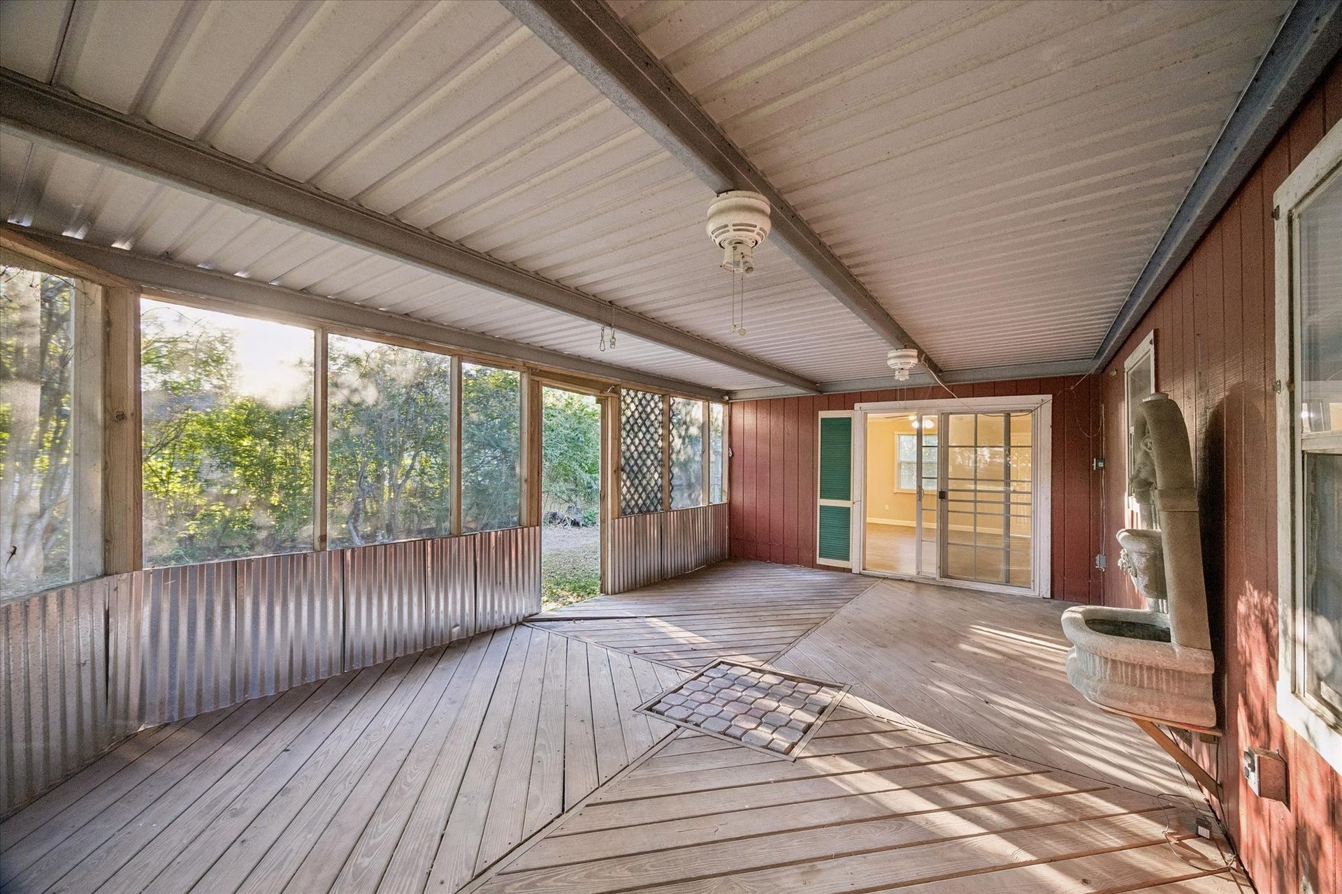3114 George Street, Bacliff, TX 77518 3114 George Street, Bacliff, TX 77518