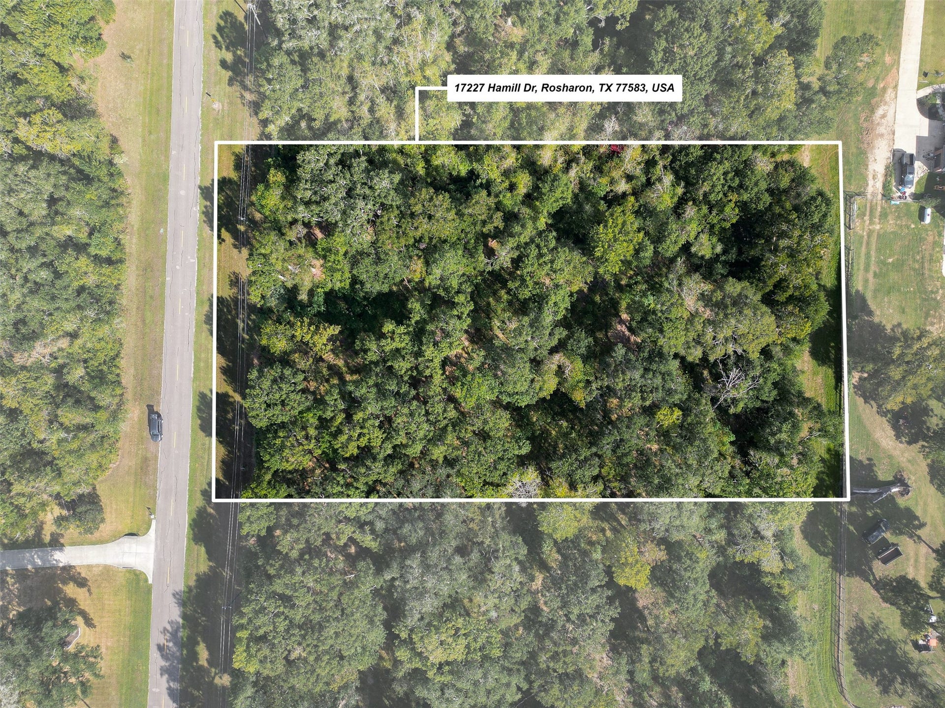 17227 Hamill Drive, Rosharon, TX 77583 17227 Hamill Drive, Rosharon, TX 77583