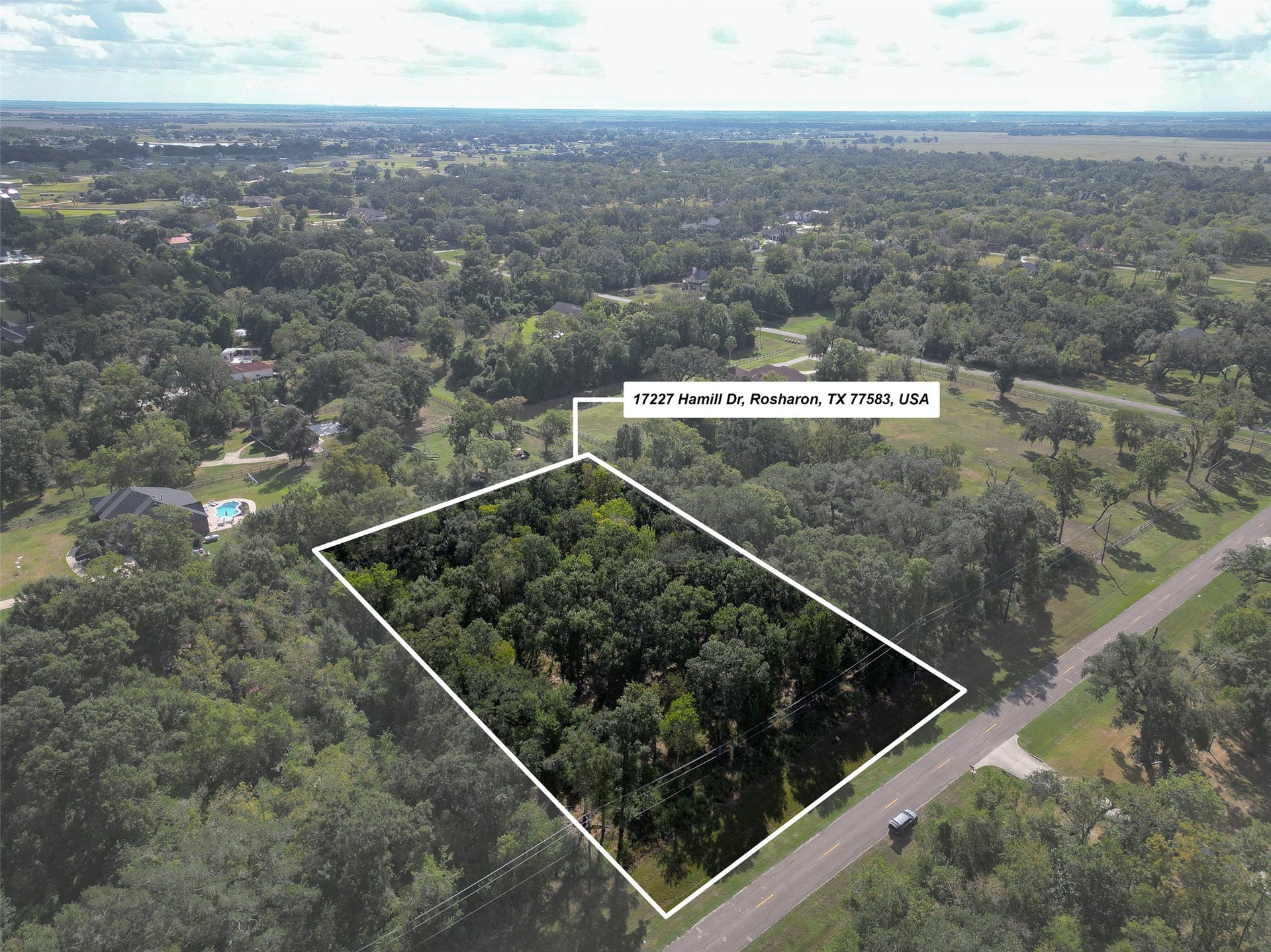 17227 Hamill Drive, Rosharon, TX 77583 17227 Hamill Drive, Rosharon, TX 77583