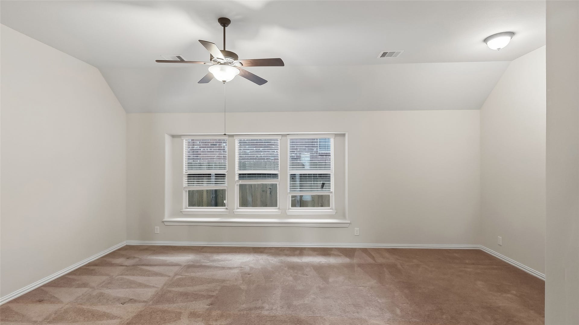 5622 Jay Thrush Drive, Richmond, TX 77407 5622 Jay Thrush Drive, Richmond, TX 77407