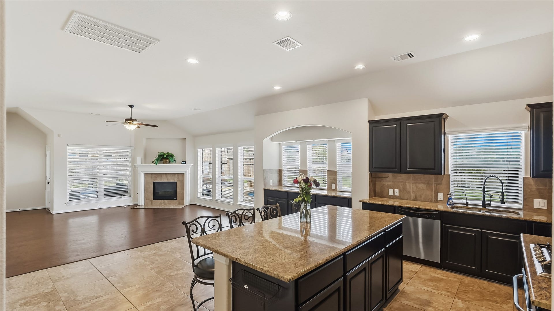 5622 Jay Thrush Drive, Richmond, TX 77407 5622 Jay Thrush Drive, Richmond, TX 77407