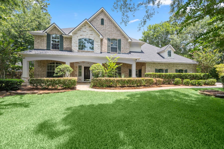 Property photo for 8961 Fallsbrook Court, Conroe, TX