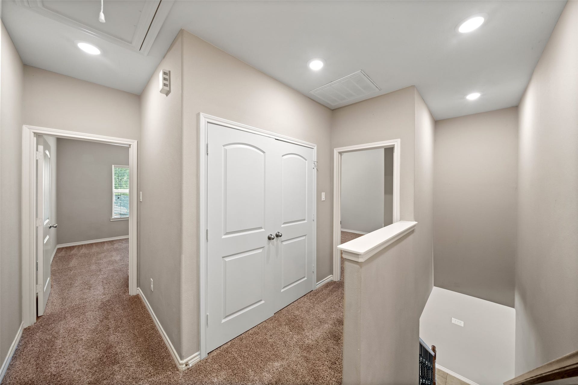 Laundry room is upstairs with all the bedrooms.