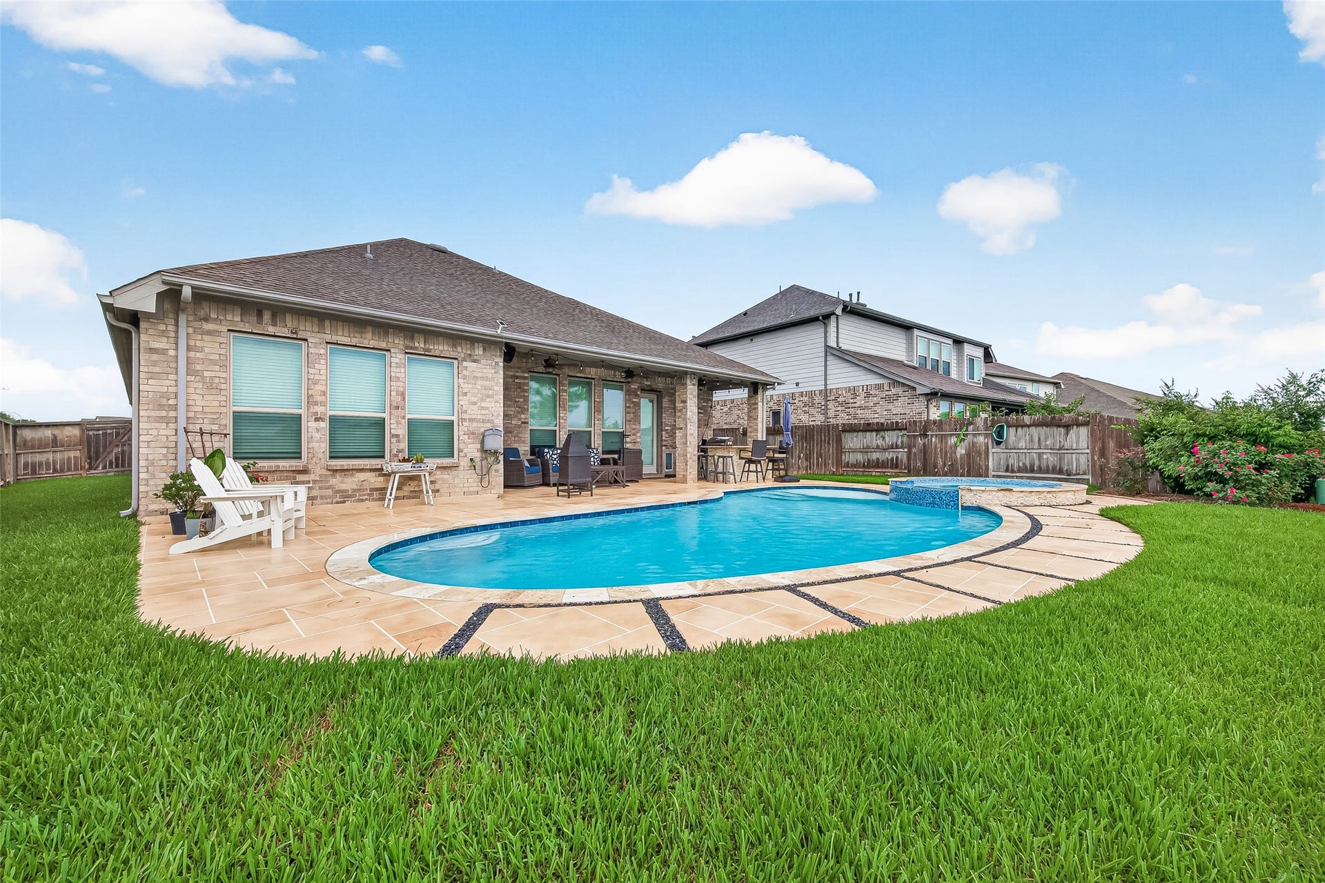 4417 Camden Lake Lane, Rosharon, TX 77583 4417 Camden Lake Lane, Rosharon, TX 77583