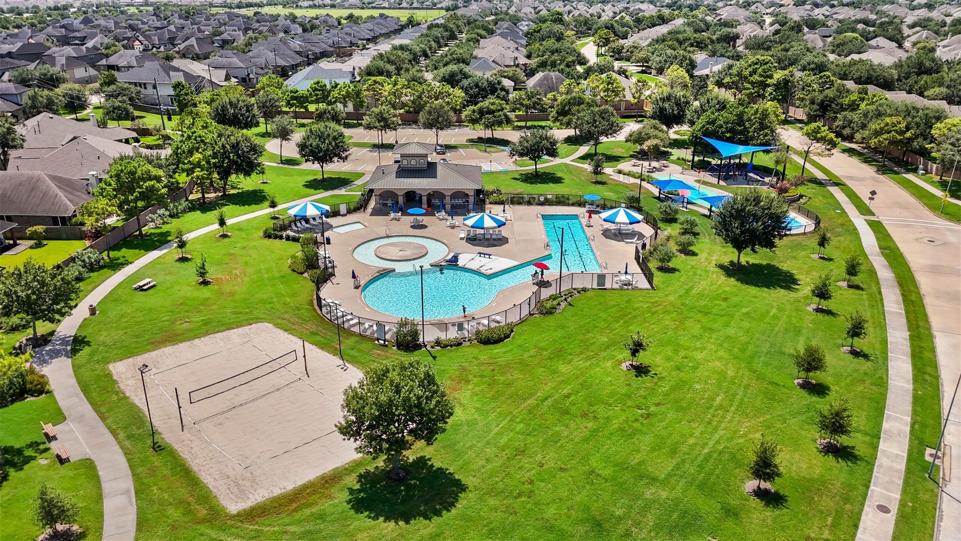 2634 Night Song Drive, Pearland, TX 77584 Shadow Creek Ranch community
amenities