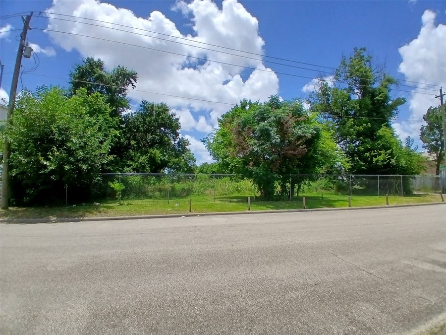 Property photo for 0 Lee Street, Houston, TX