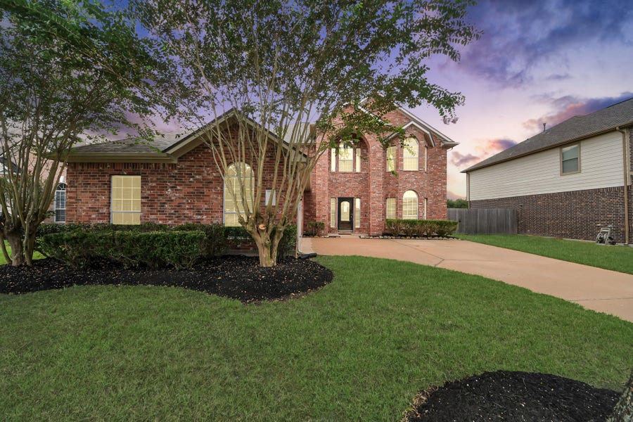Property photo for 2014 Orchard Spring Drive, Pearland, TX