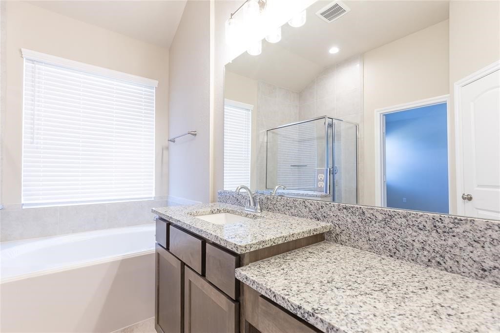 5546 Sallow Bay Lane, Fulshear, TX 77441