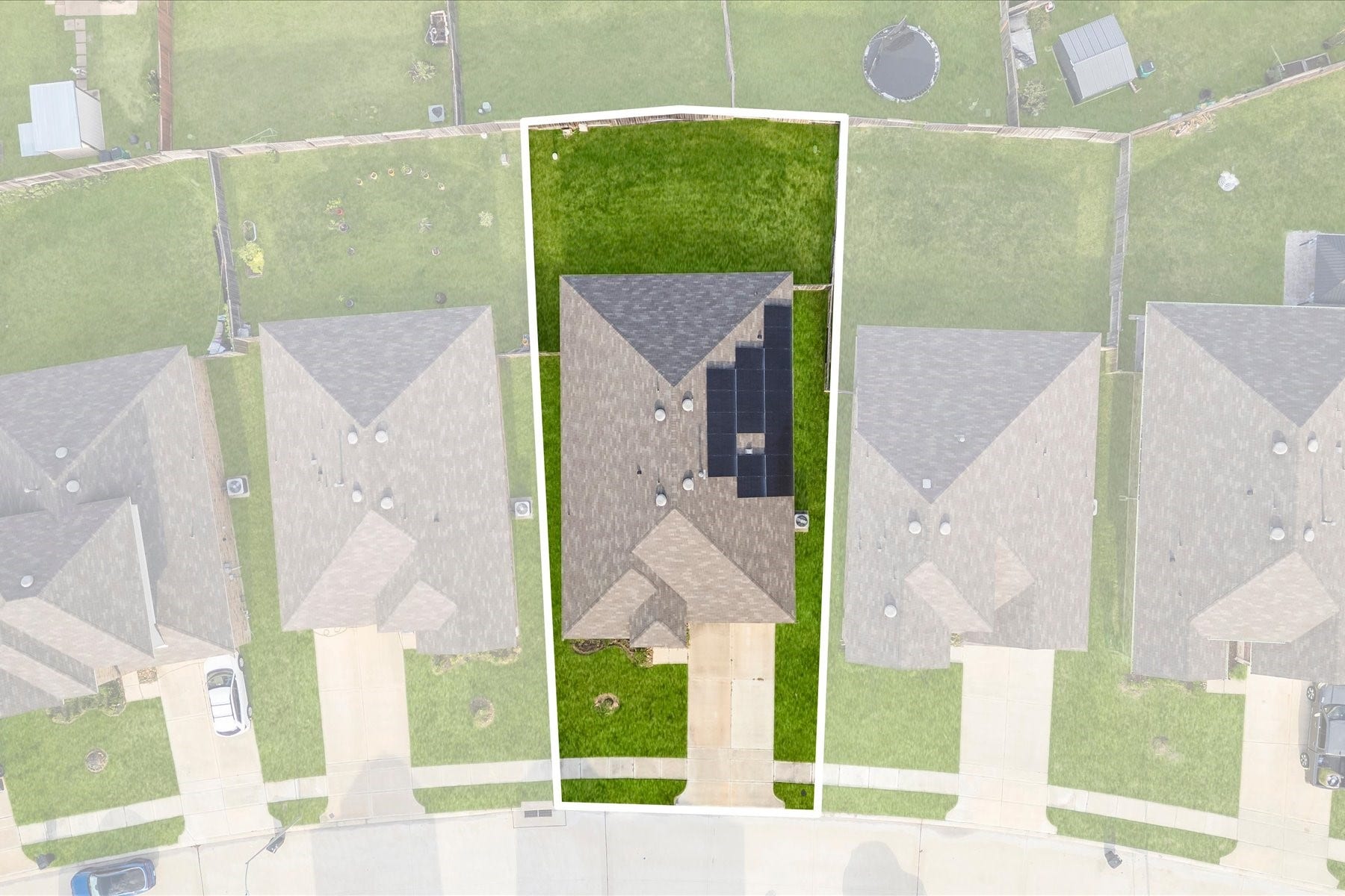 Bird's-eye view of the home's generous lot.