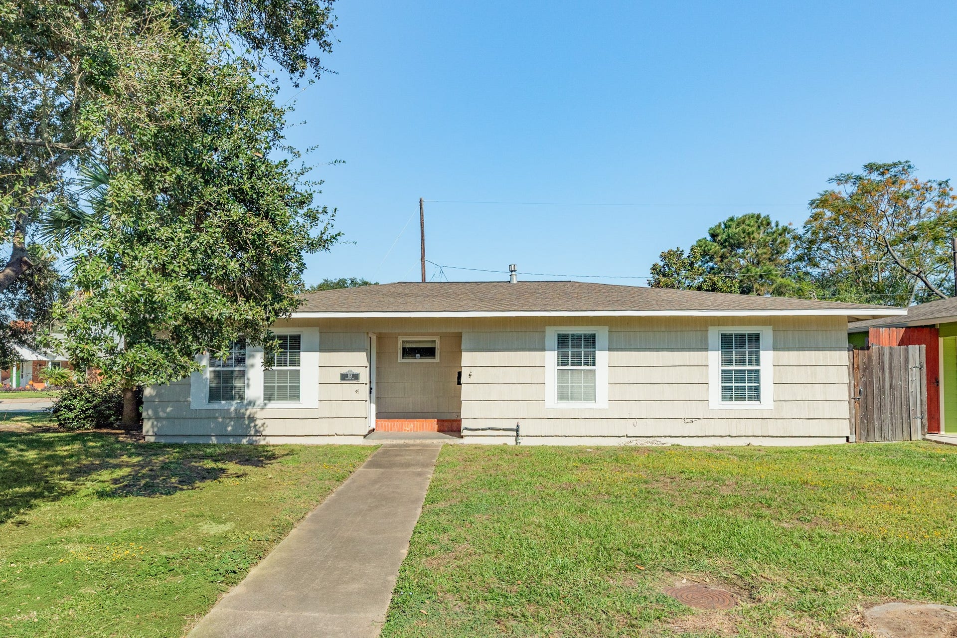 118 Tarpon Avenue, Galveston, TX 77550 118 Tarpon Avenue, Galveston, TX 77550