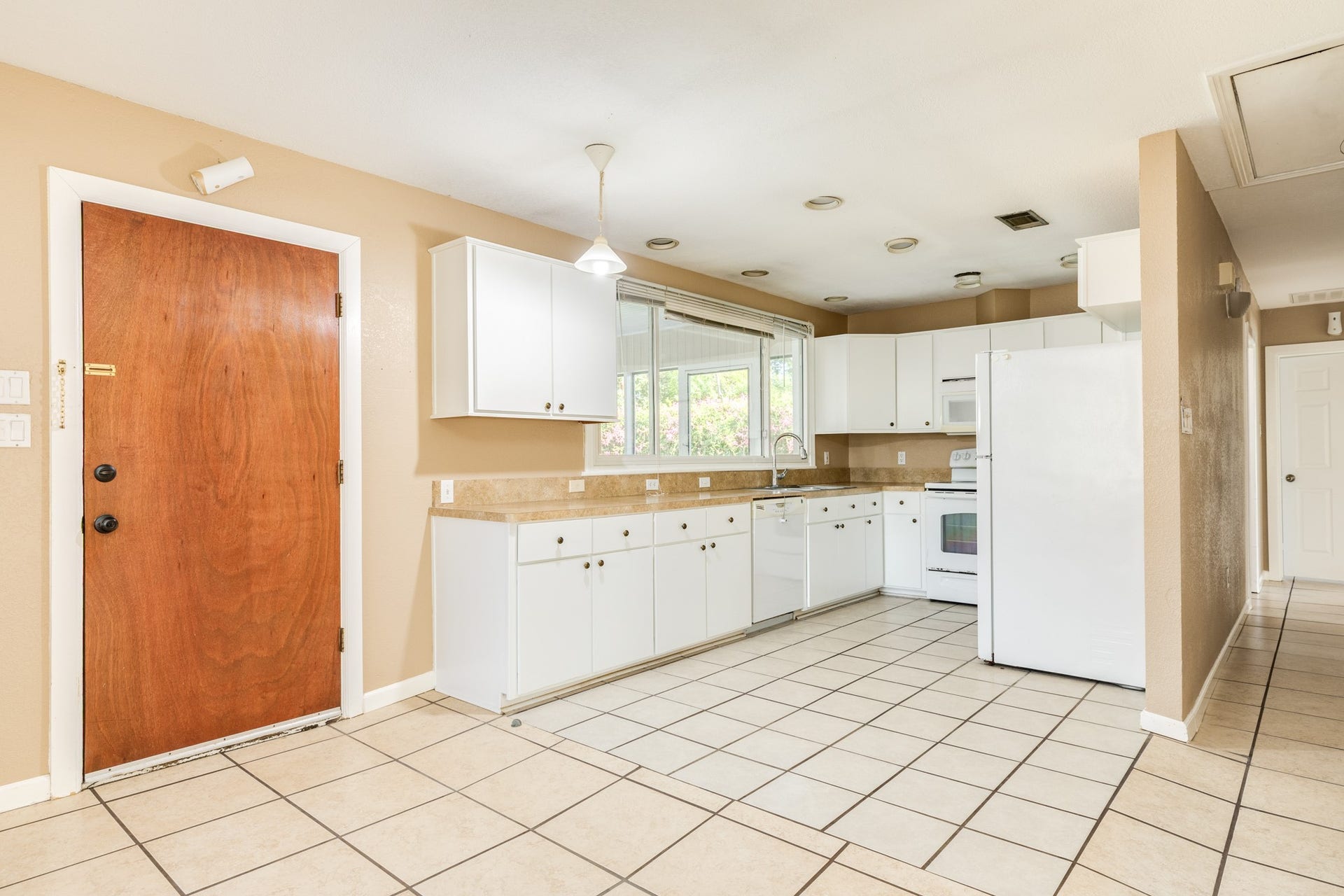 118 Tarpon Avenue, Galveston, TX 77550 118 Tarpon Avenue, Galveston, TX 77550
