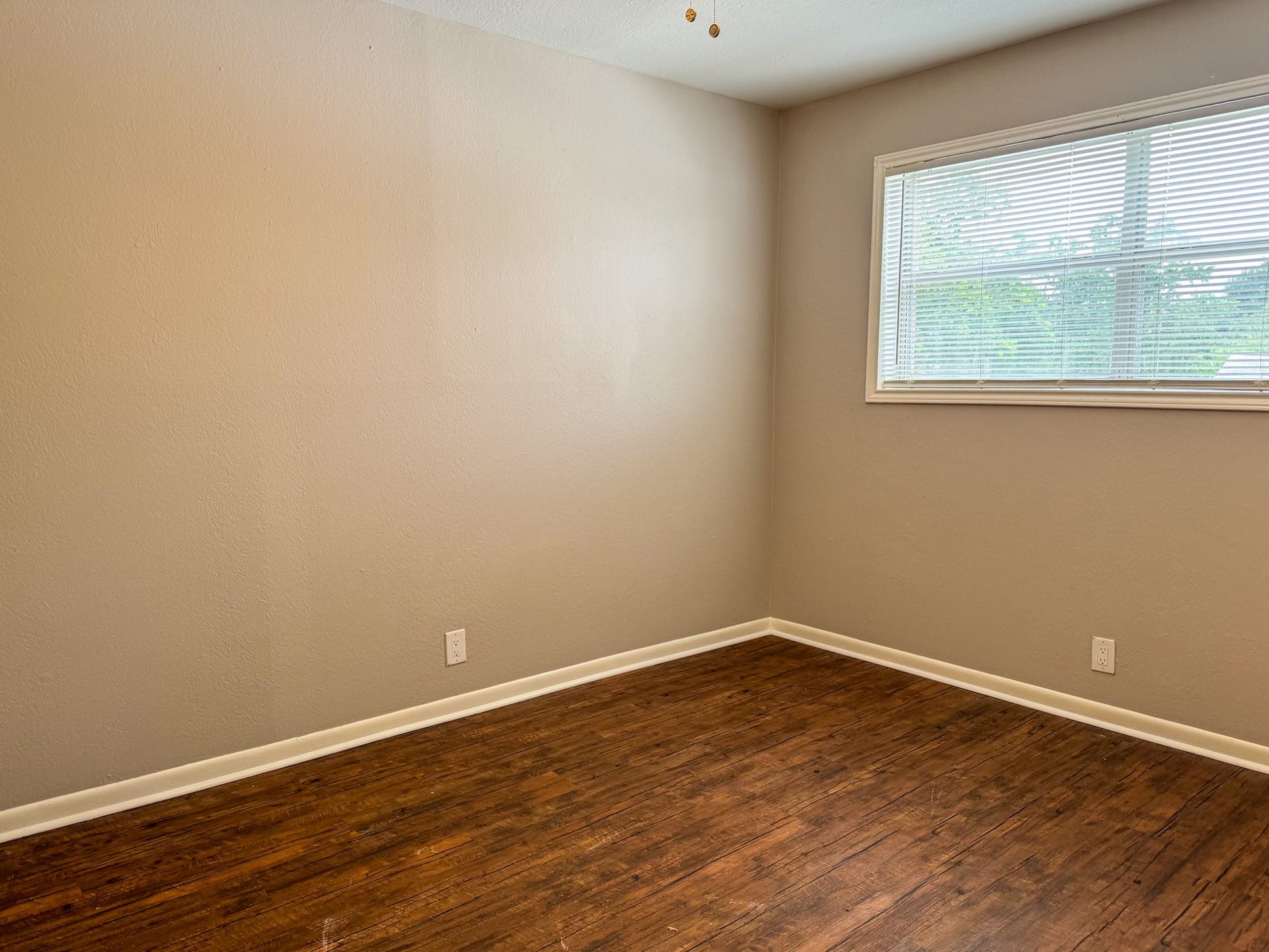 2102 5th Avenue N, #8, Texas City, TX 77590 Bedroom 2