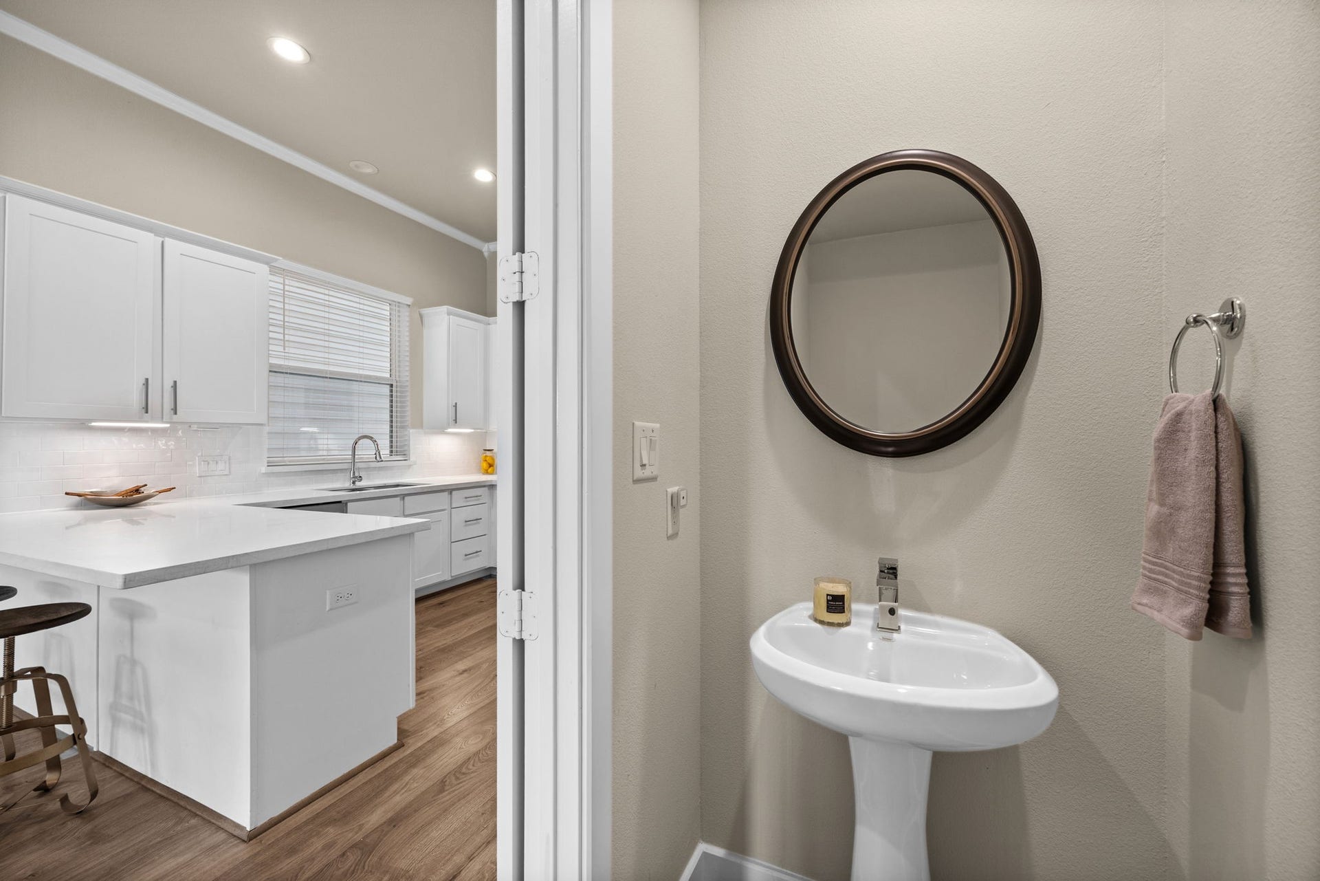 1606 Northwood Street, Houston, TX 77009 1st floor powder bathroom, centrally located mid-way between living/dining and kitchen.