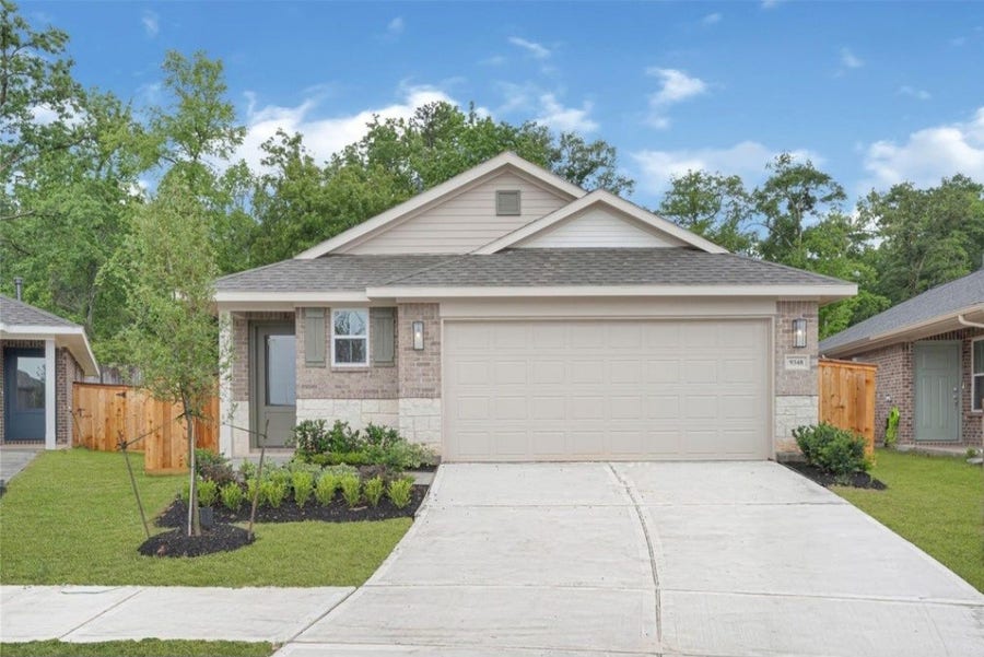 Property photo for 4321 W Bayou Maison, Dickinson, TX