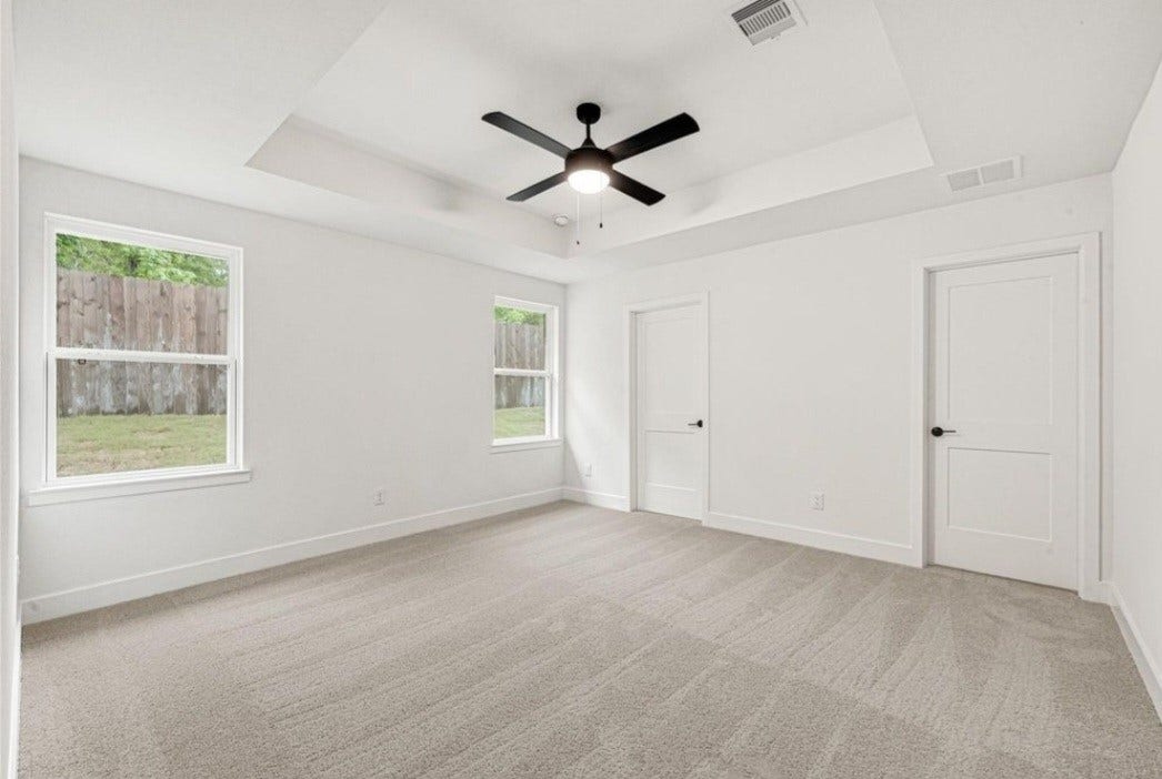 4321 W Bayou Maison, Dickinson, TX 77539 4321 W Bayou Maison, Dickinson, TX 77539