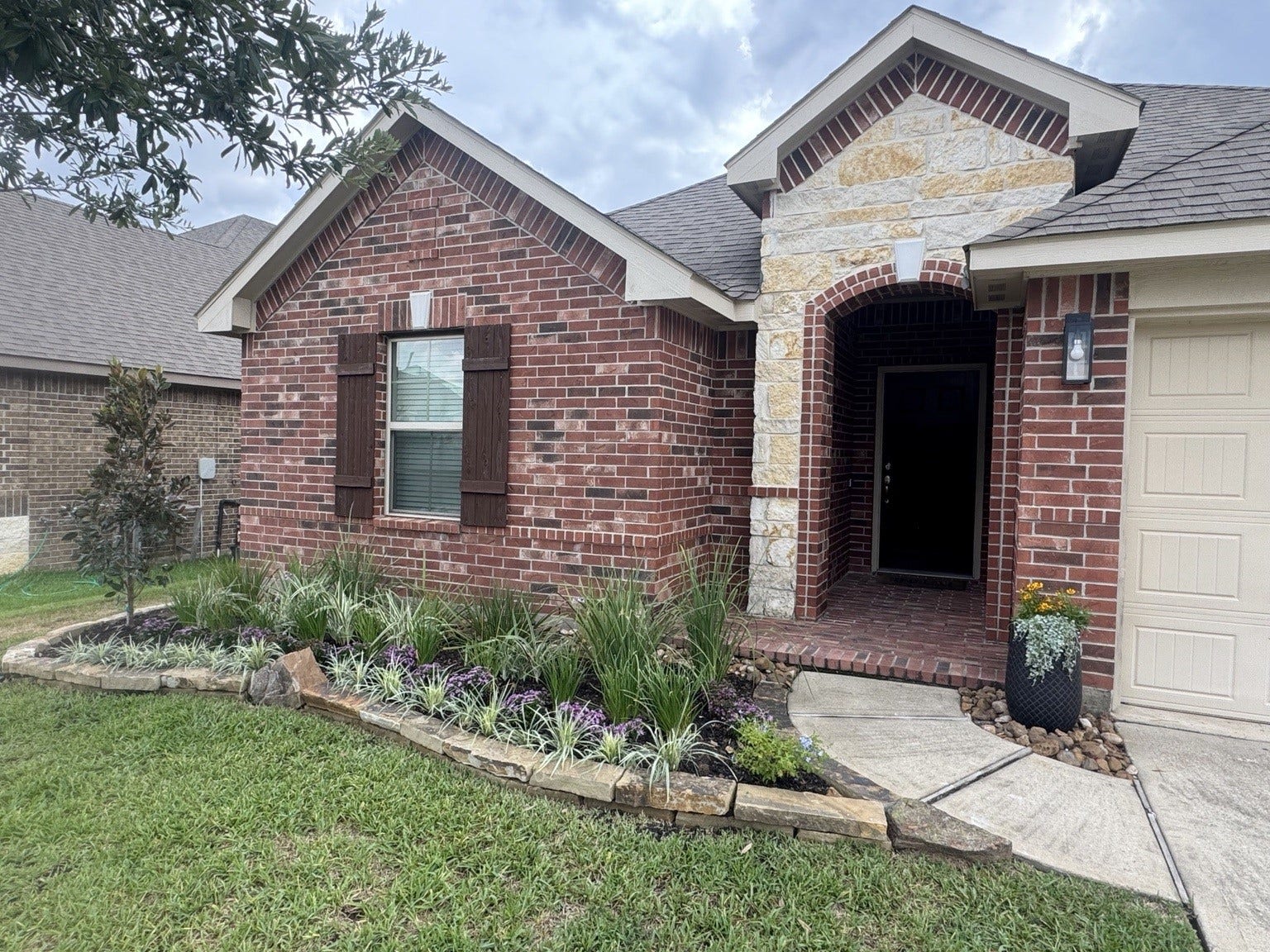 14230 Rainier Peak Crossing, Conroe, TX 77384 Best schools in the area, set your showing today