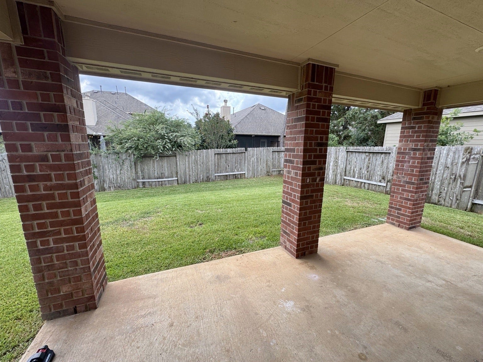 14230 Rainier Peak Crossing, Conroe, TX 77384 Backyard covered patio perfect grilling in the cool fall weather