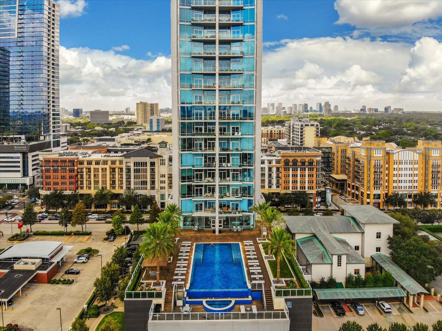 Property photo for 2727 Kirby Drive, #12C, Houston, TX