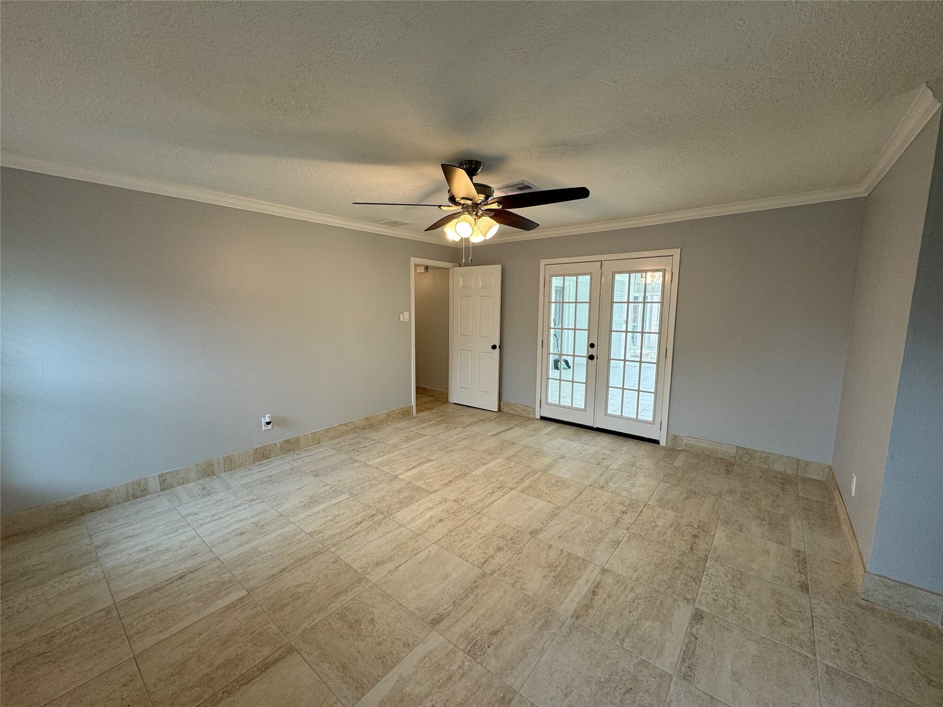 7910 Sands Point Drive, Houston, TX 77036 7910 Sands Point Drive, Houston, TX 77036