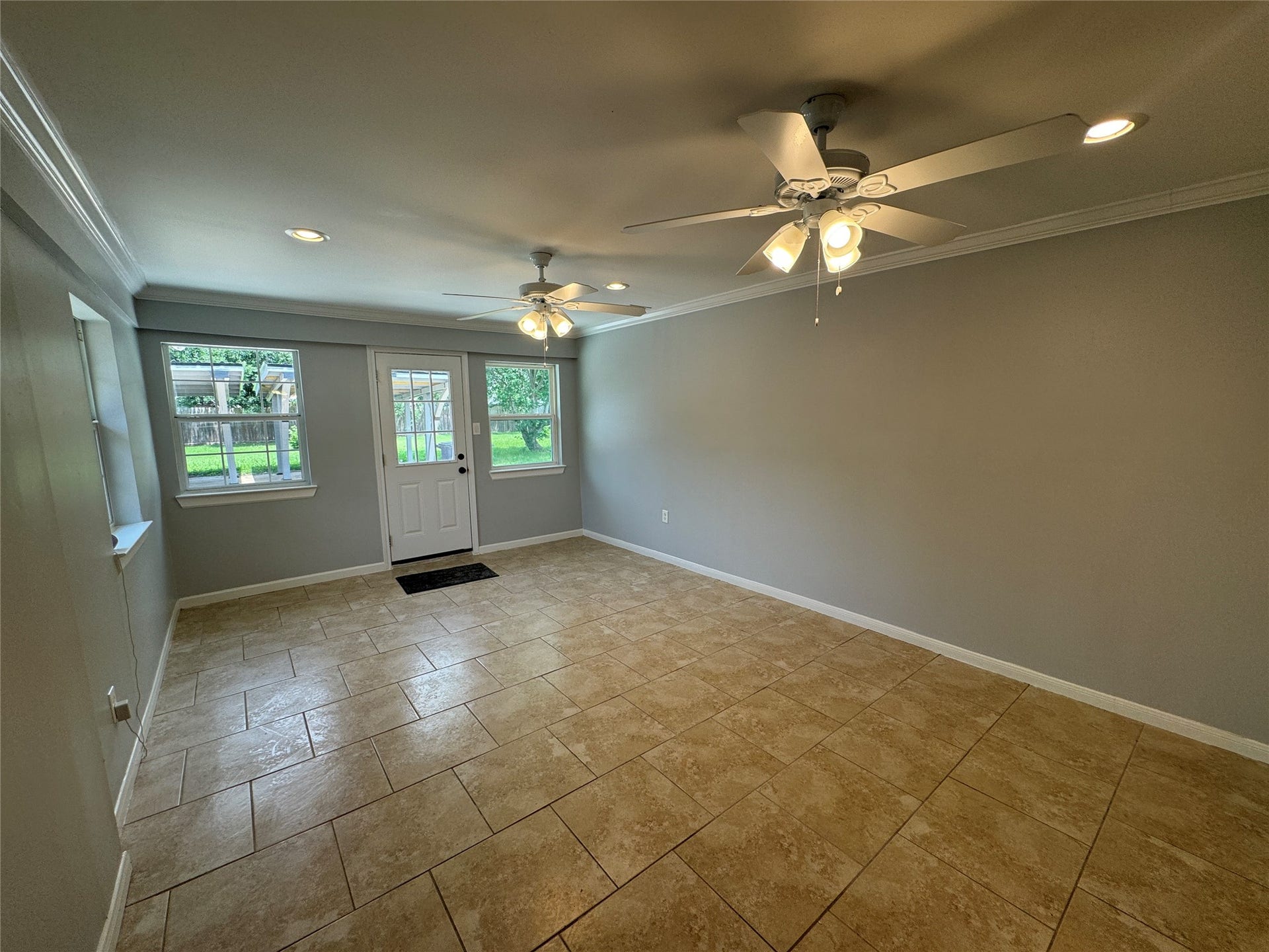 7910 Sands Point Drive, Houston, TX 77036 7910 Sands Point Drive, Houston, TX 77036