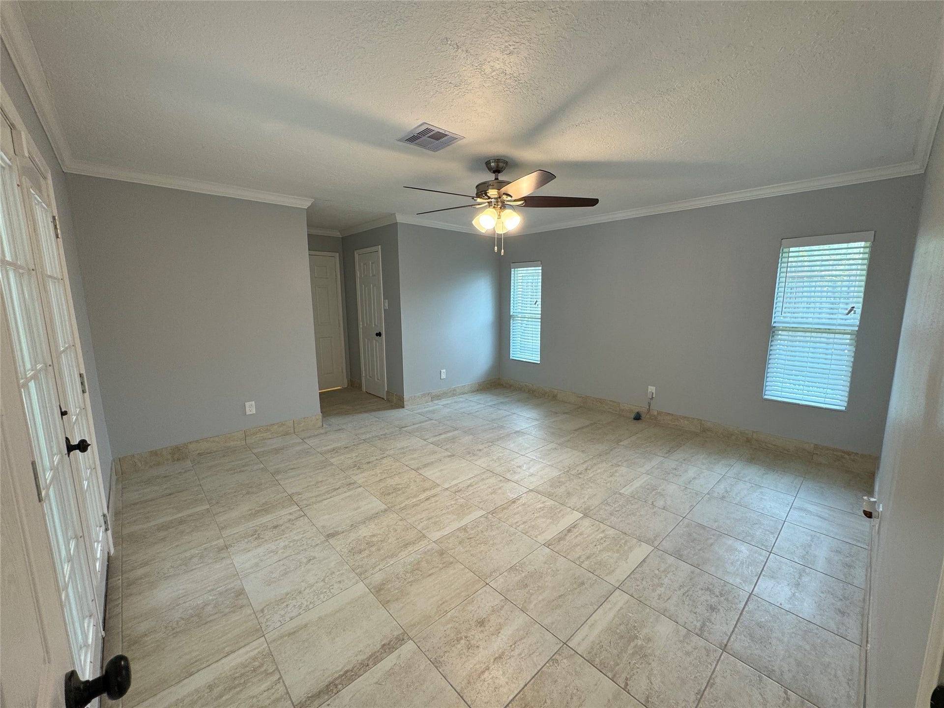7910 Sands Point Drive, Houston, TX 77036 7910 Sands Point Drive, Houston, TX 77036