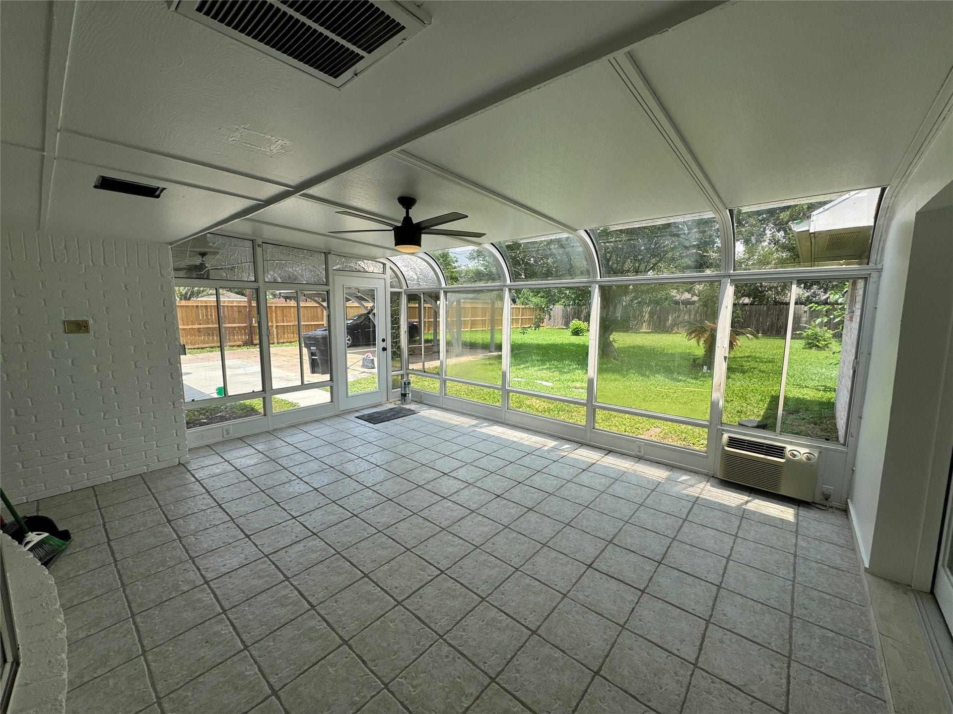 7910 Sands Point Drive, Houston, TX 77036 7910 Sands Point Drive, Houston, TX 77036