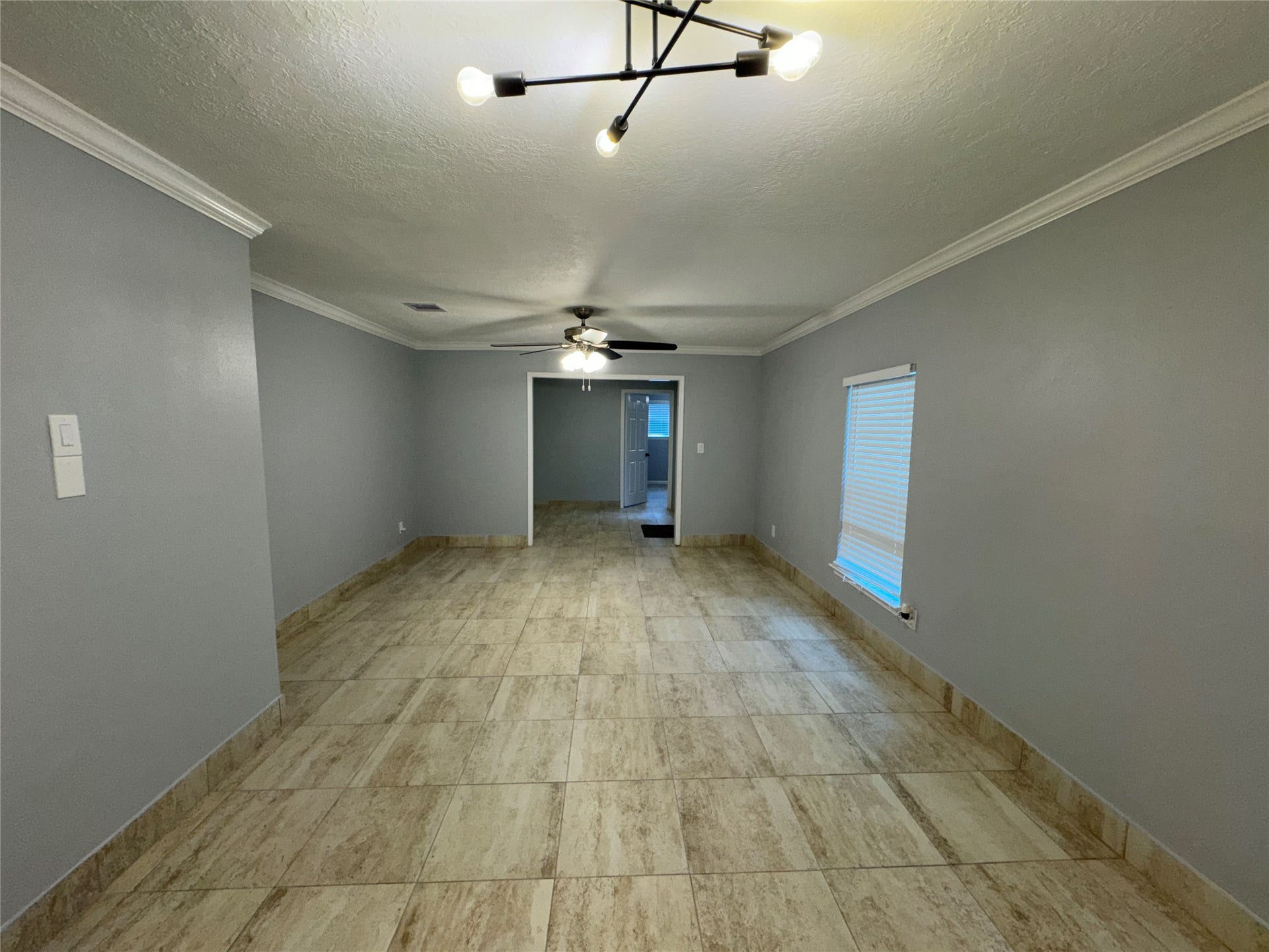 7910 Sands Point Drive, Houston, TX 77036 7910 Sands Point Drive, Houston, TX 77036