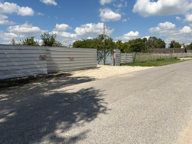 6315 Haight Street, Houston, TX 77028 6315 Haight Street, Houston, TX 77028