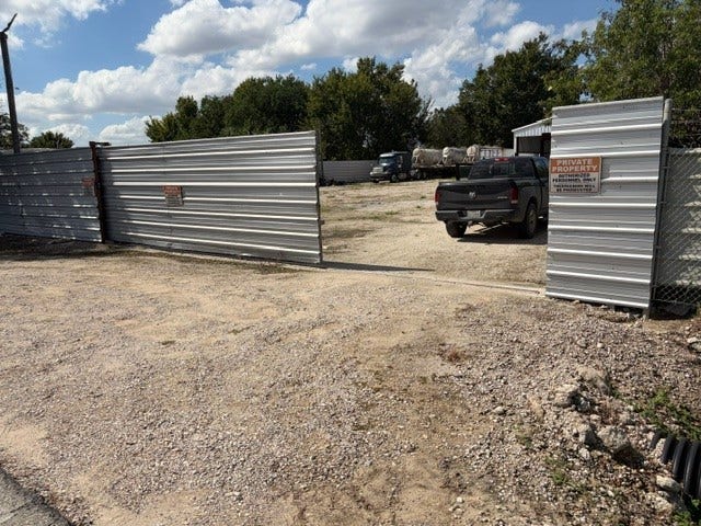 6315 Haight Street, Houston, TX 77028 6315 Haight Street, Houston, TX 77028