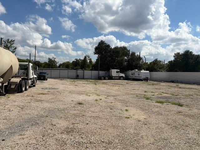 6315 Haight Street, Houston, TX 77028 6315 Haight Street, Houston, TX 77028